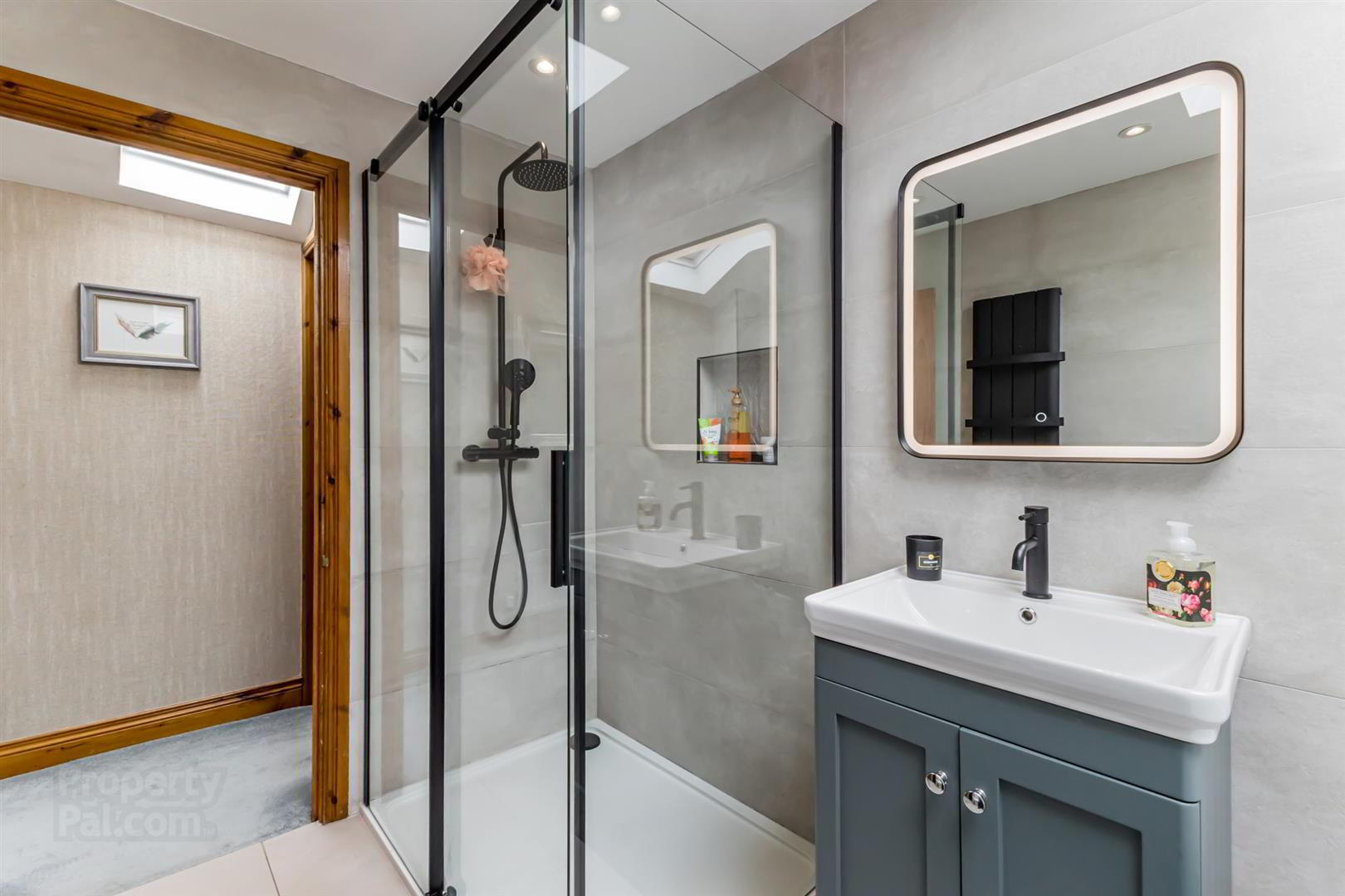 24 Belfast Road 13 of 17