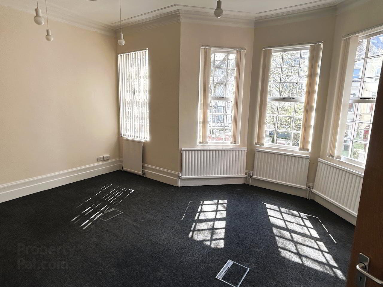 89 Wellington Park 4 of 6