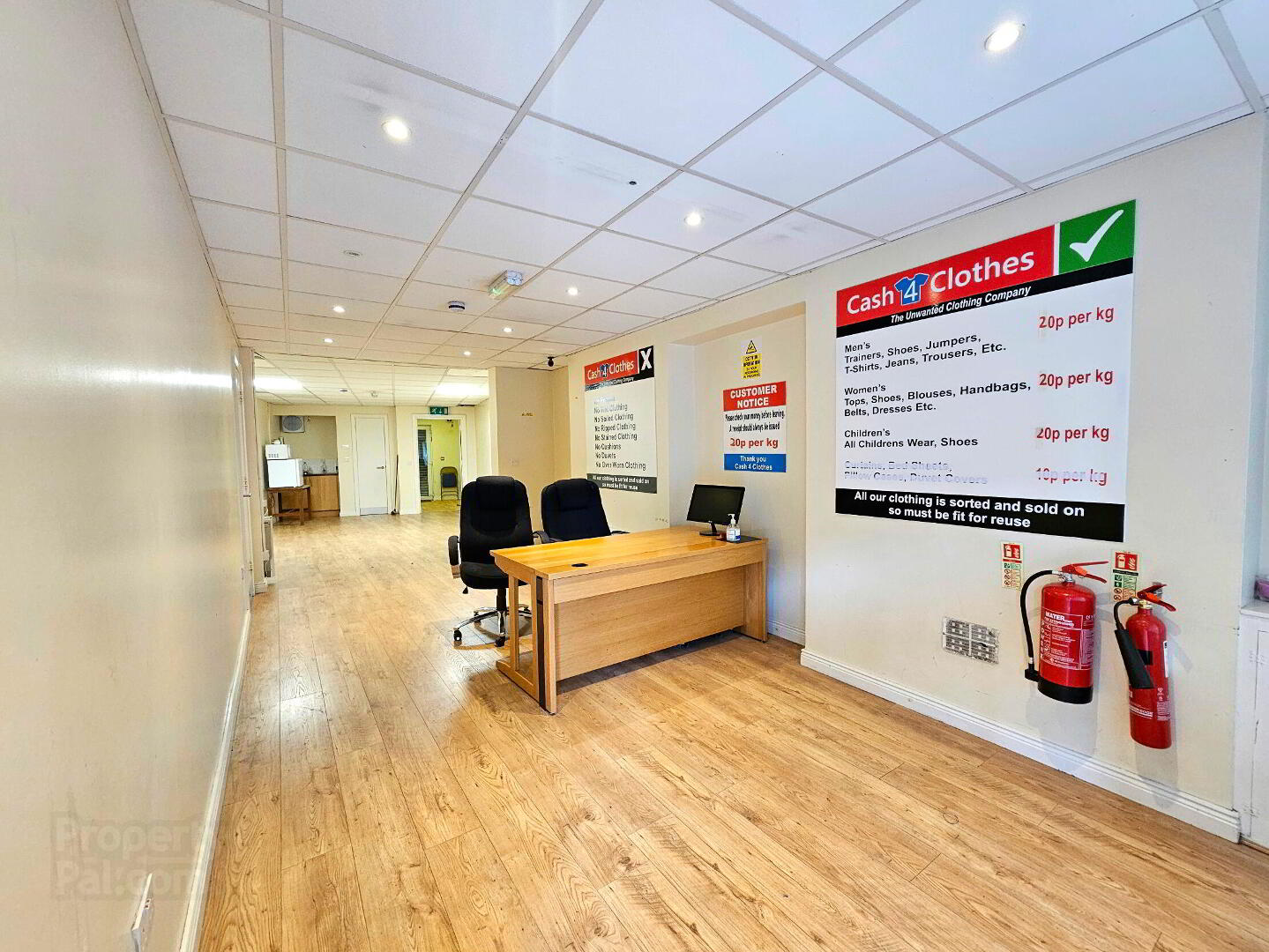 Ground Floor, 36 Kenlis Street 3 of 5