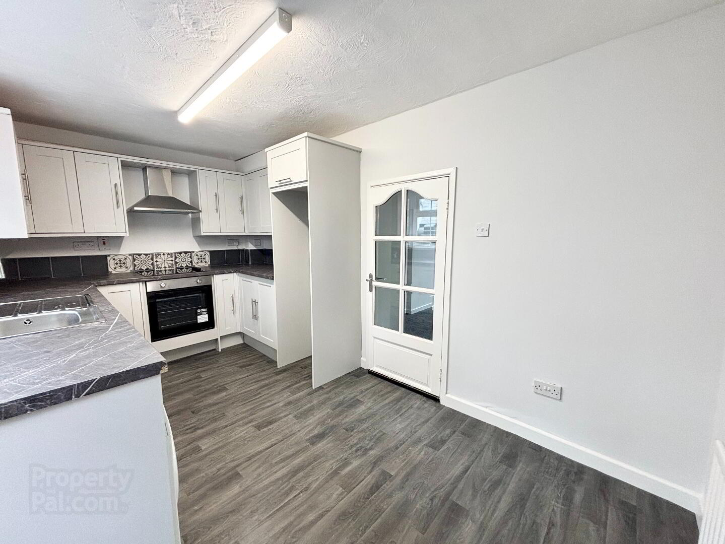 135 Ballymoney Road 5 of 13