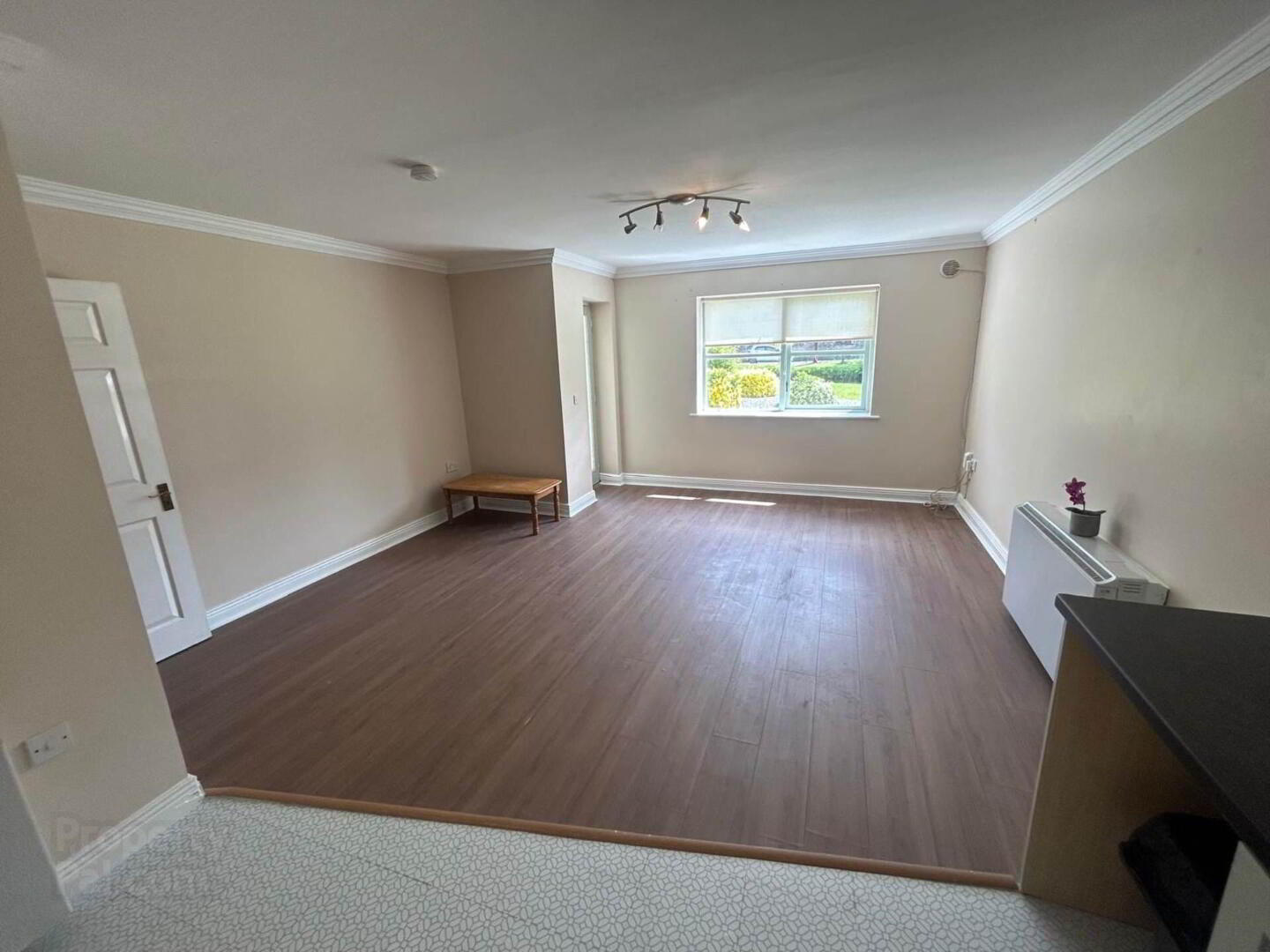 Apt 8, Bell Harbour 5 of 21