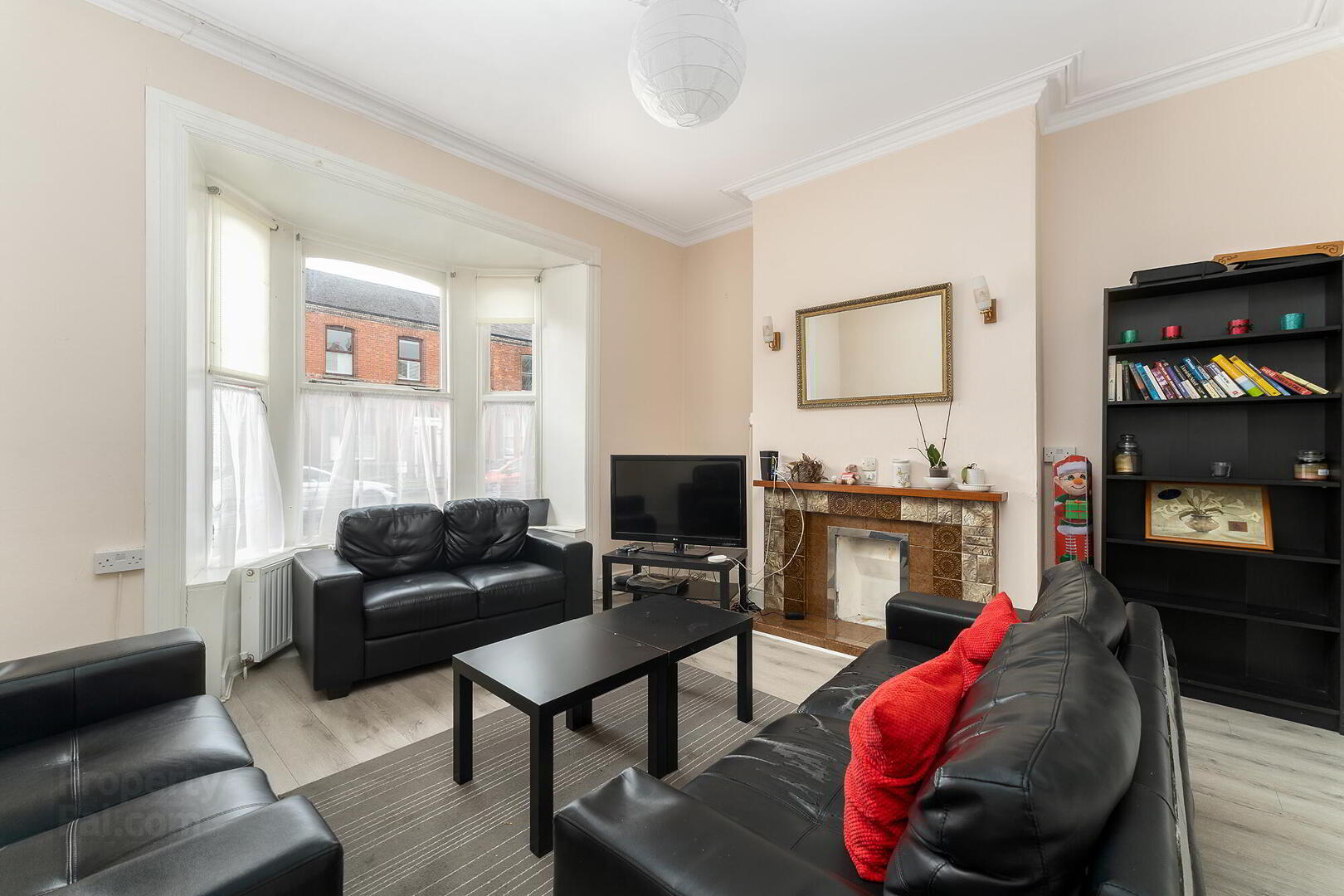 11 St Alphonsus Road 4 of 30