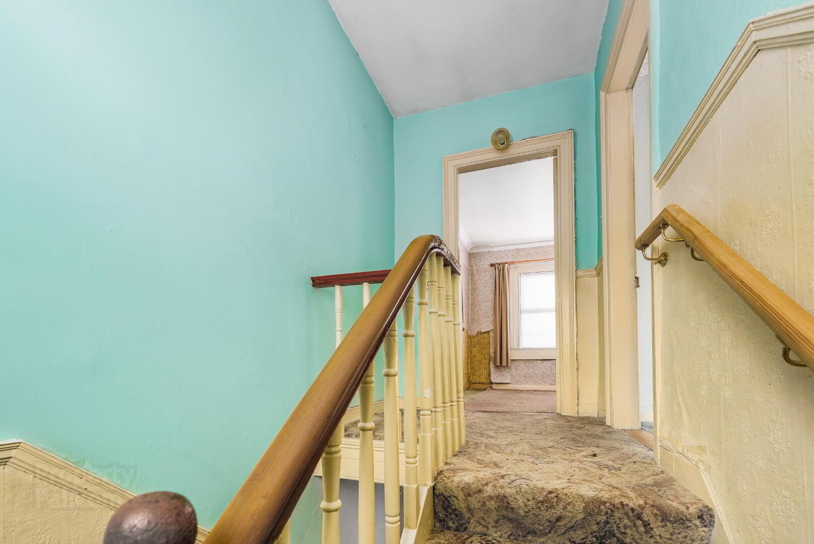 11 St Malachys Road 10 of 24