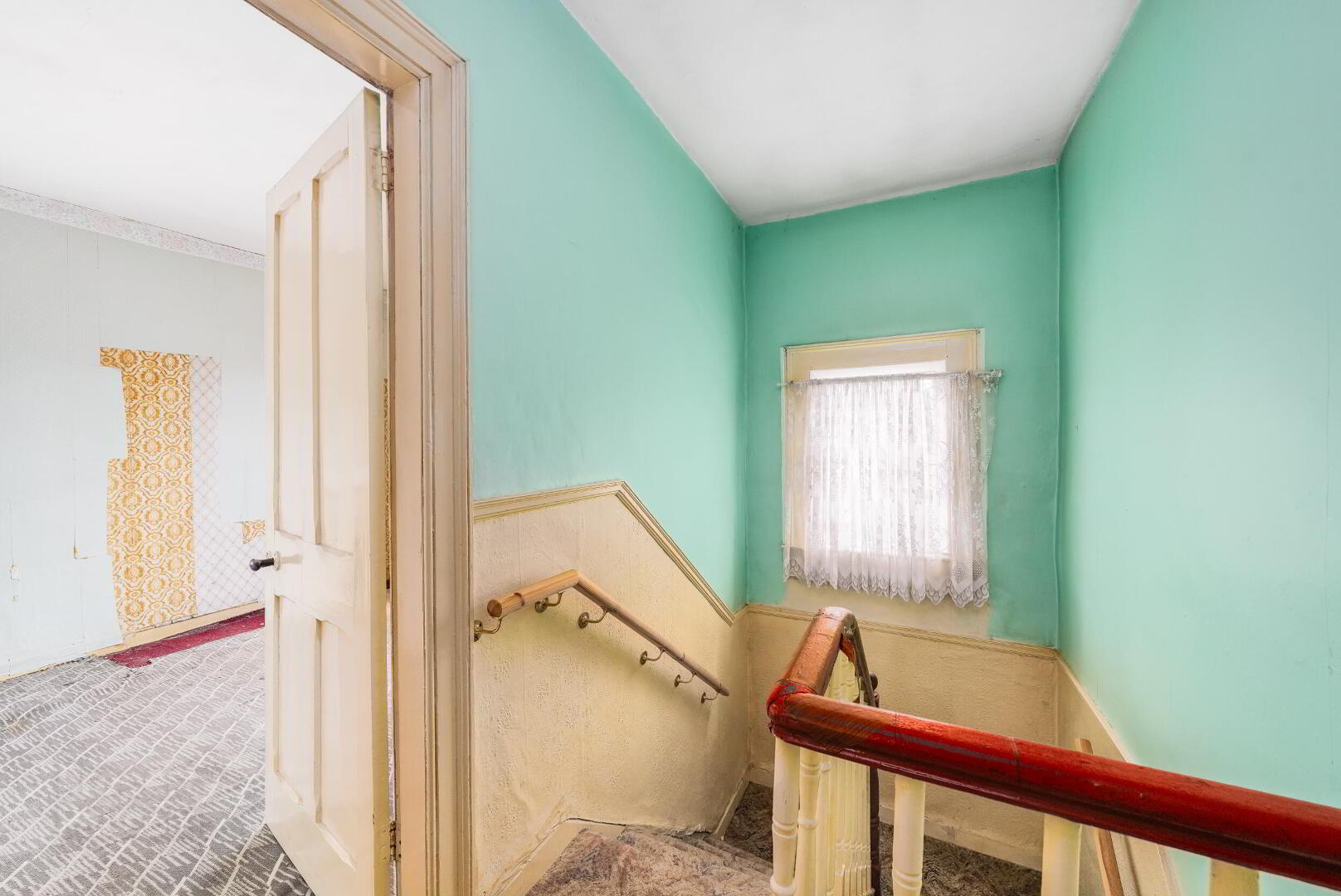 11 St Malachys Road 11 of 24