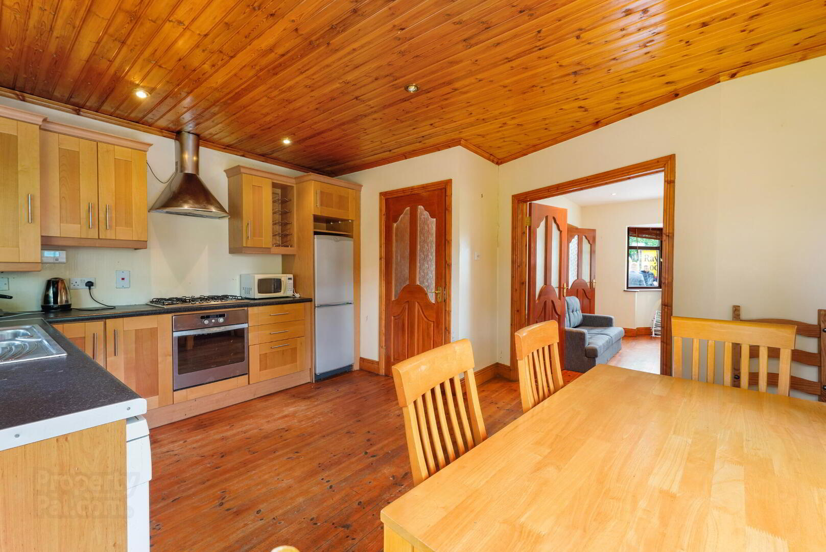 15a Willington Park 8 of 23