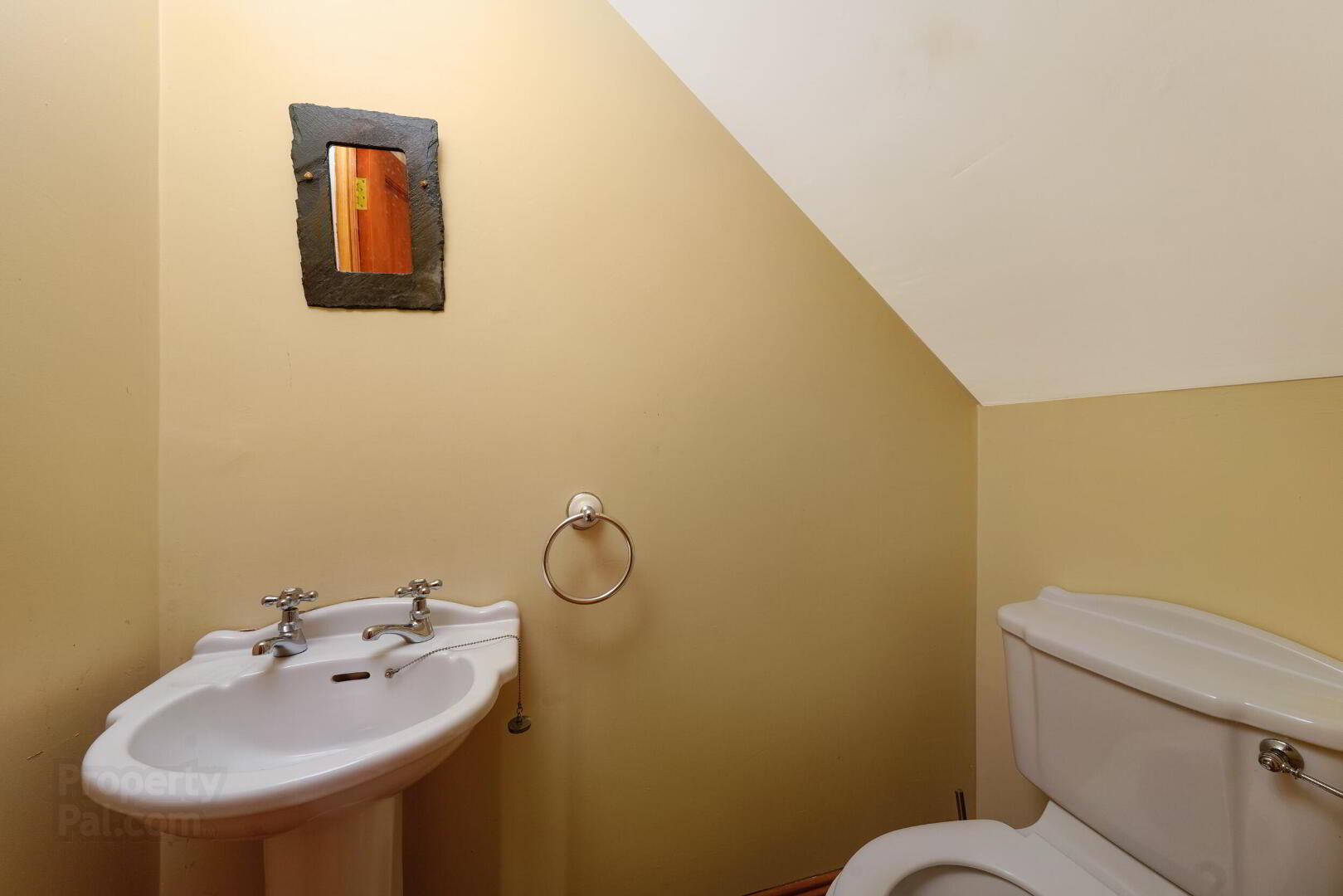 15a Willington Park 9 of 23