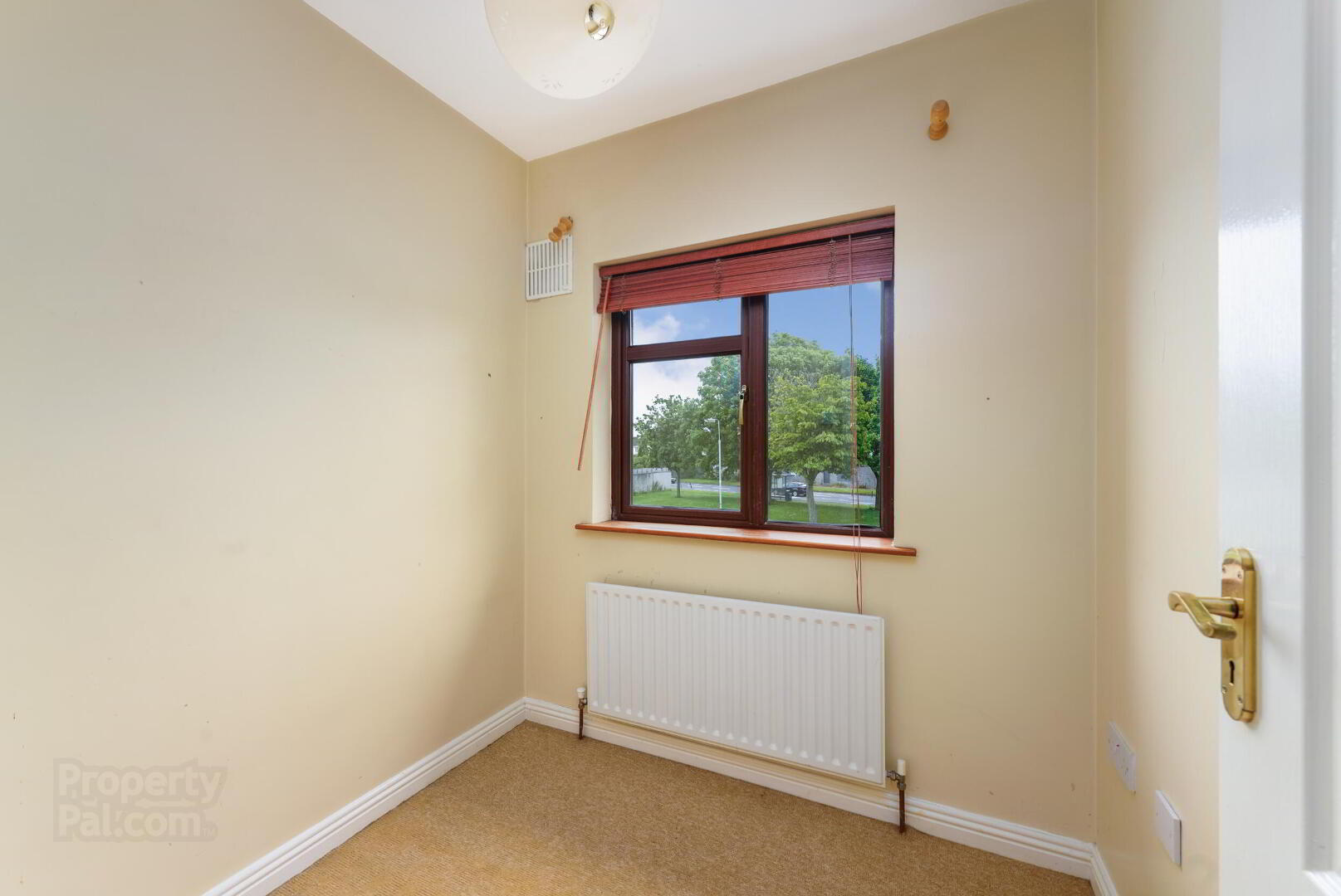 15a Willington Park 15 of 23