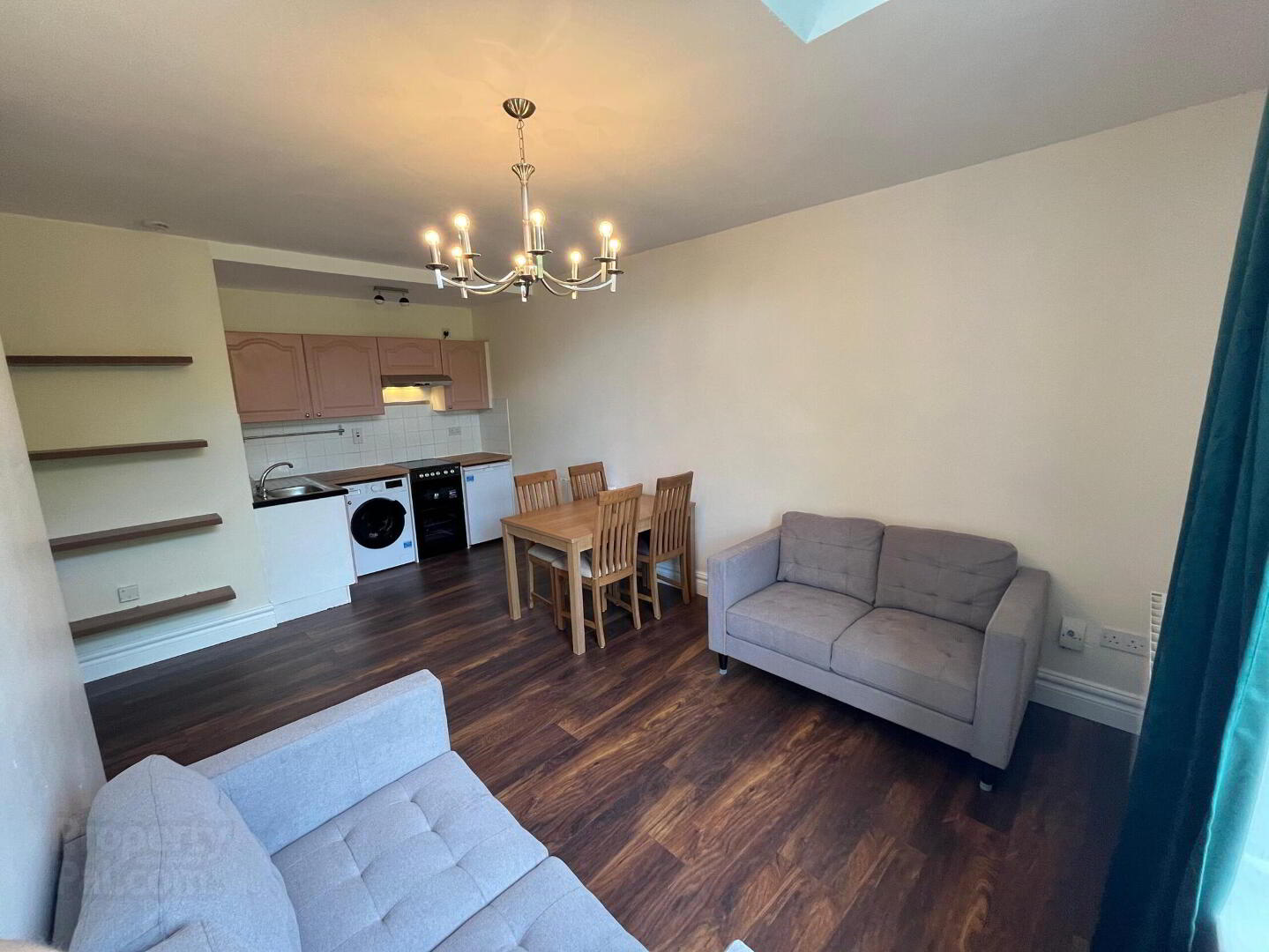 Hybreasal House, South Circular Road 3 of 12