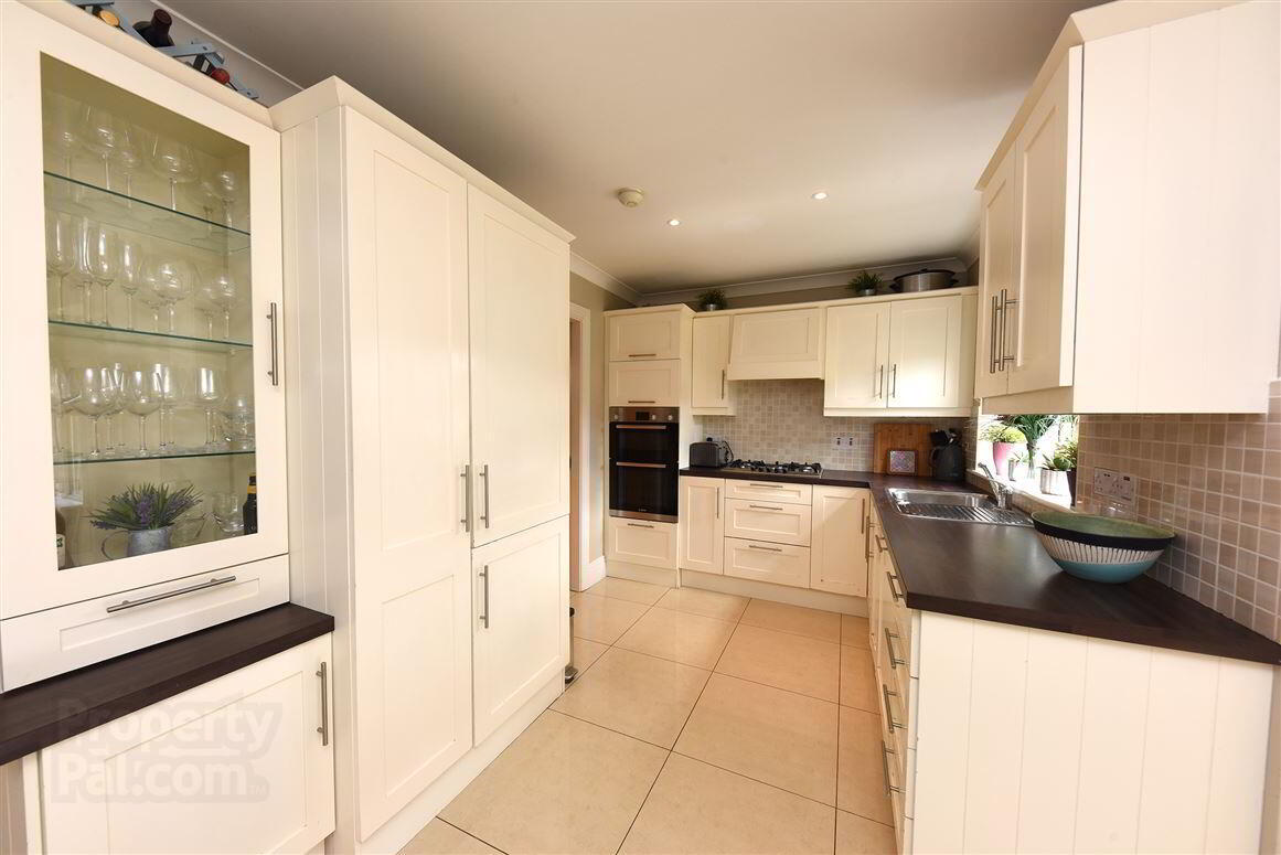 13 Primrose Court 7 of 64