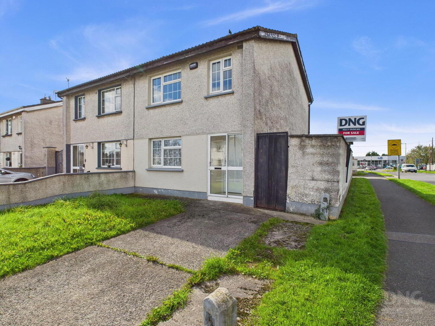286 Ardan View 1 of 18