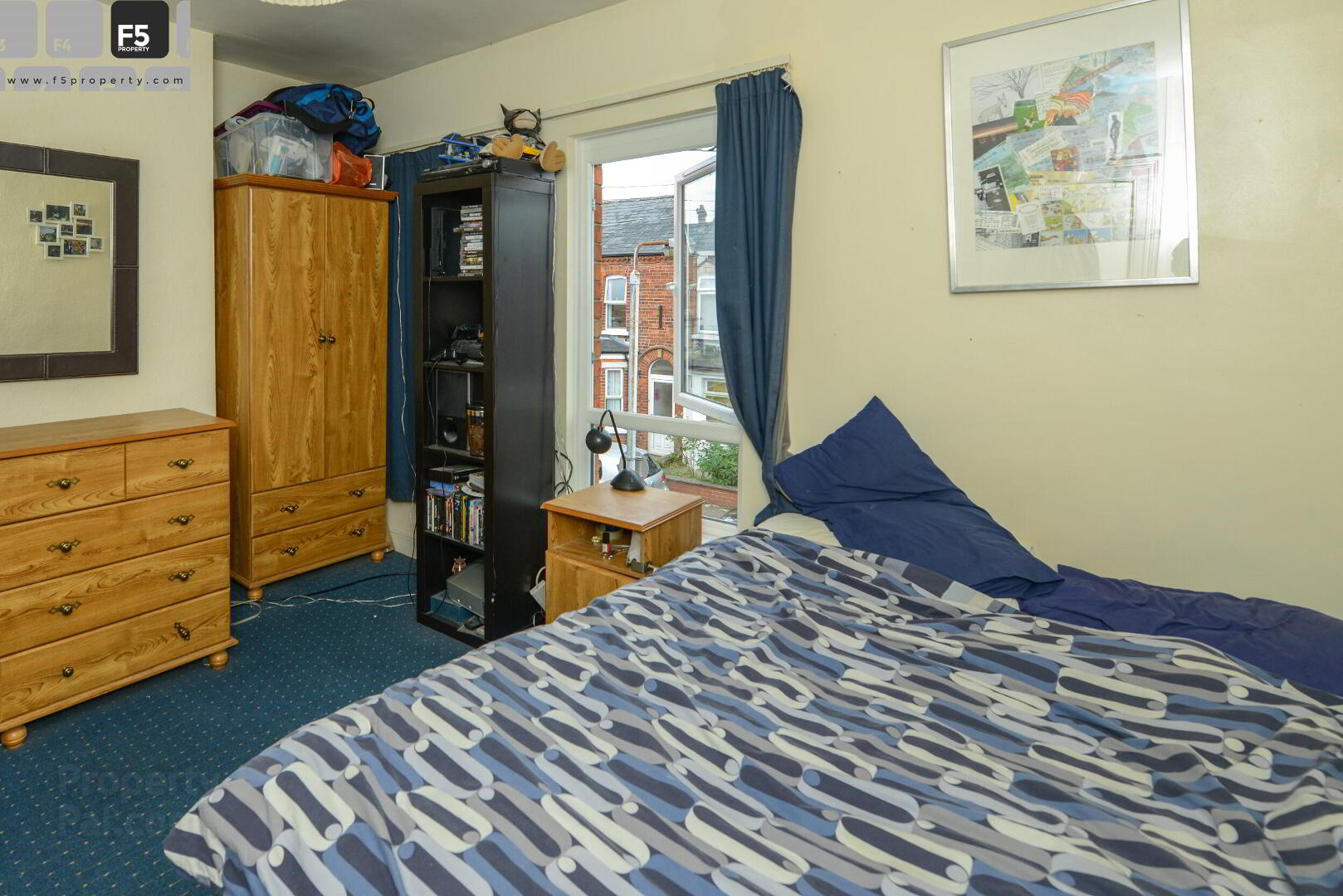 23 St Albans Gardens 3 of 6