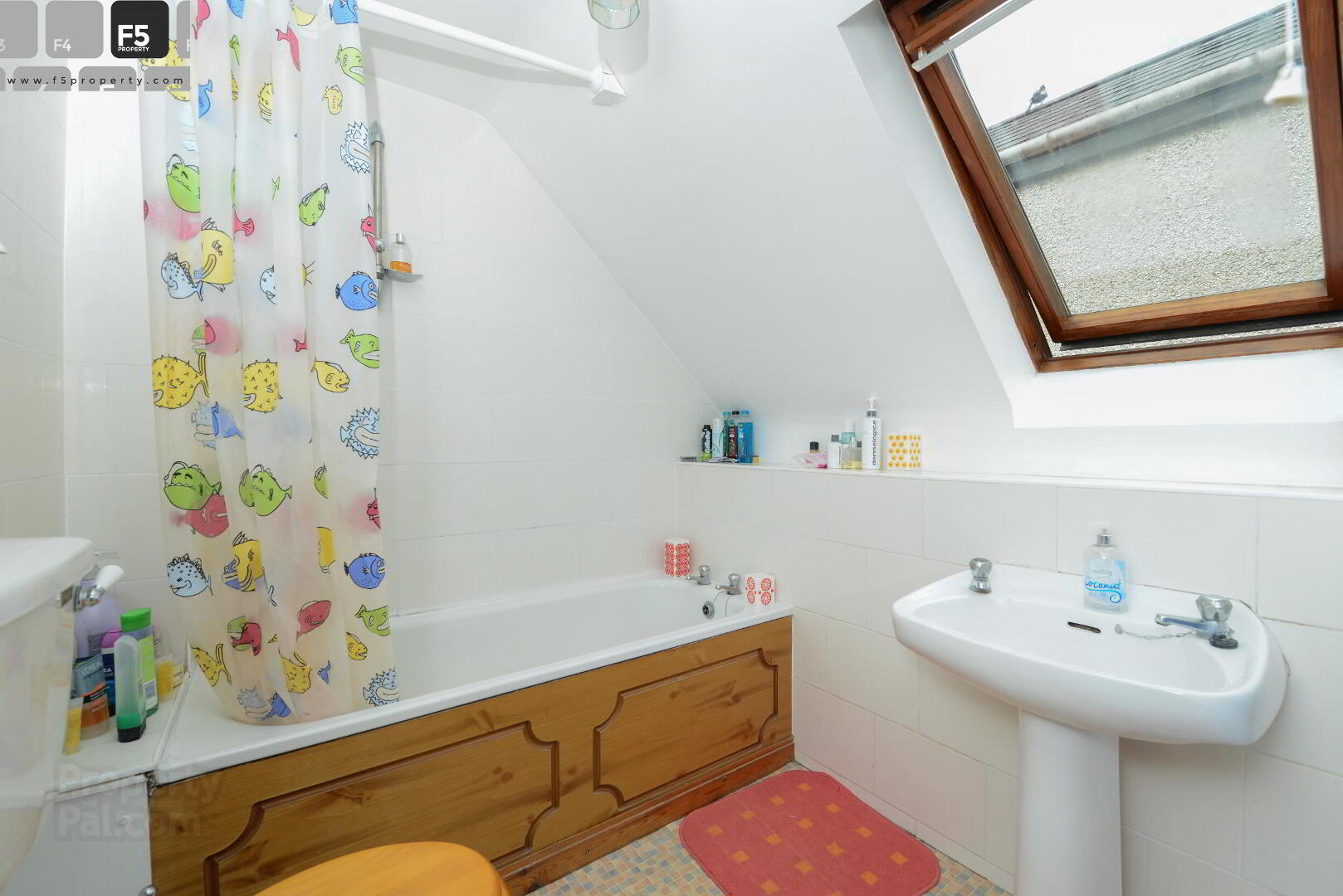 23 St Albans Gardens 4 of 6