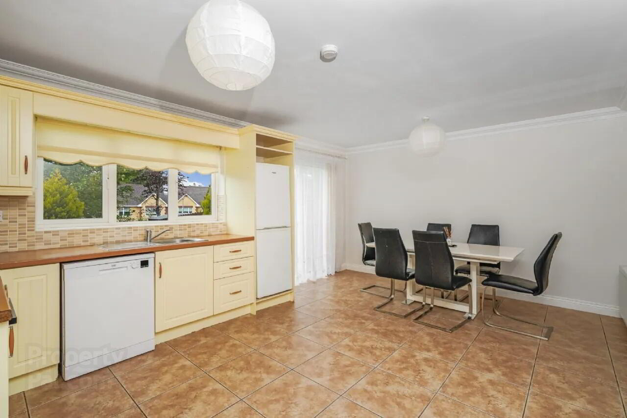 7 Beechwood Avenue 9 of 24