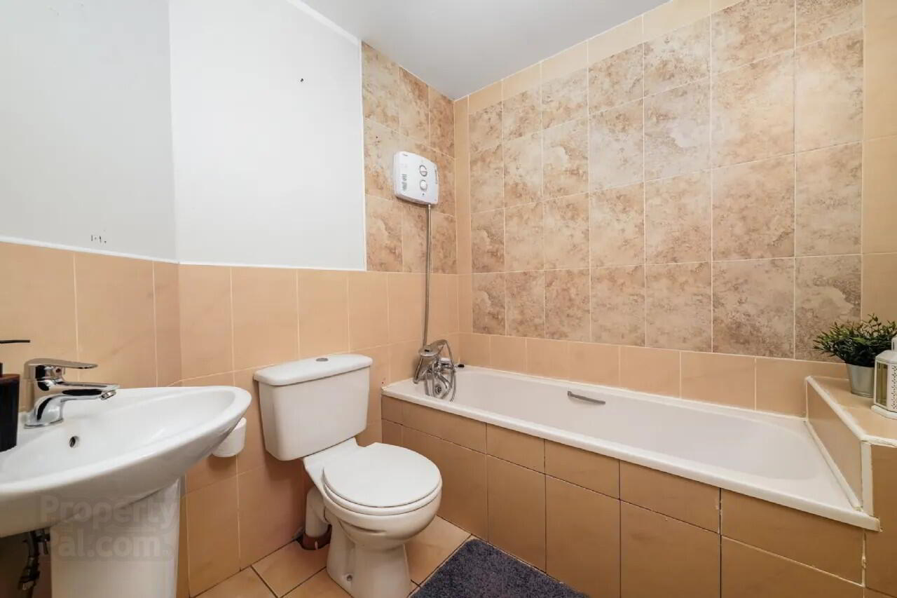 7 Beechwood Avenue 12 of 24
