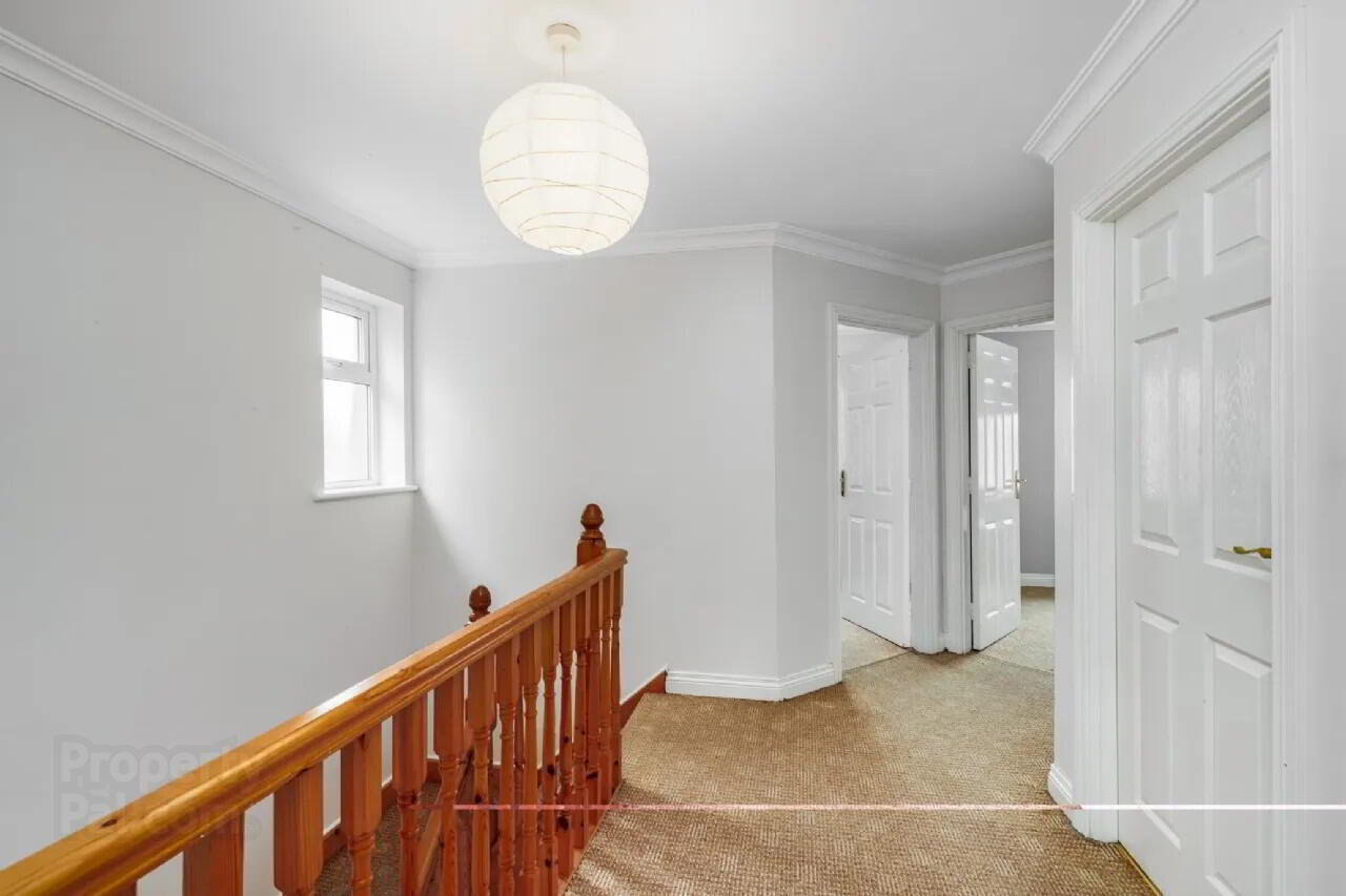7 Beechwood Avenue 14 of 24