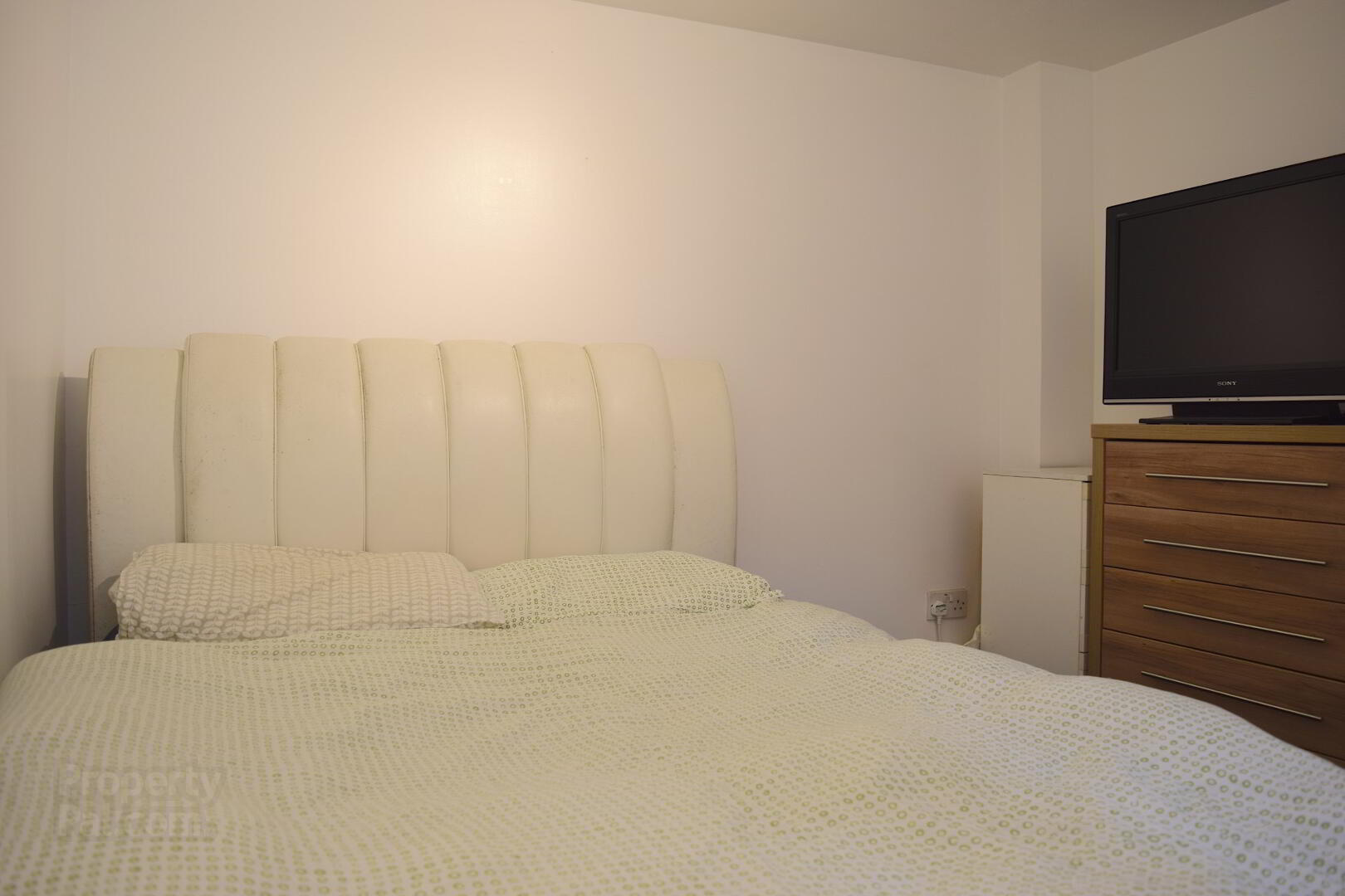 Unit 1, 23 Dunluce Avenue 7 of 8