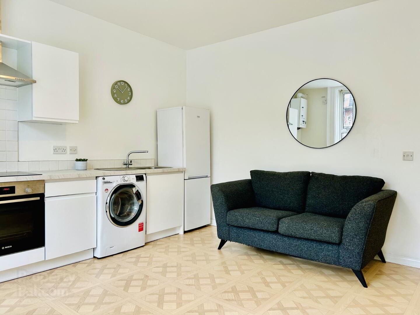 Unit 1, 23 Dunluce Avenue 6 of 15