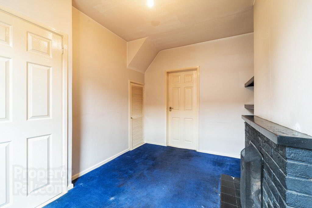 93 Edenderry Village 4 of 18