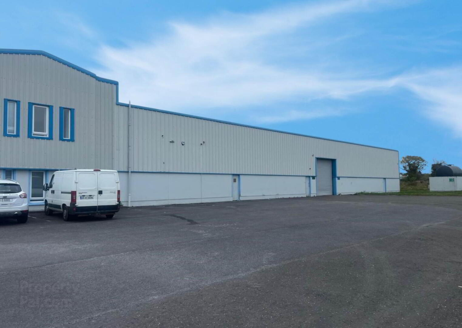 Commercial Warehouse 4 of 13