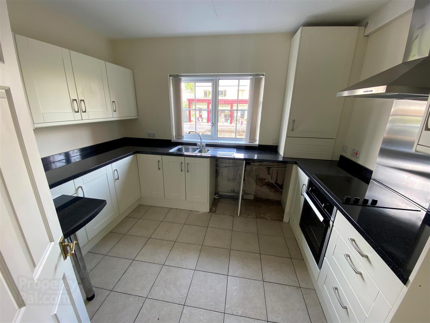 6 Annes Court 5 of 10