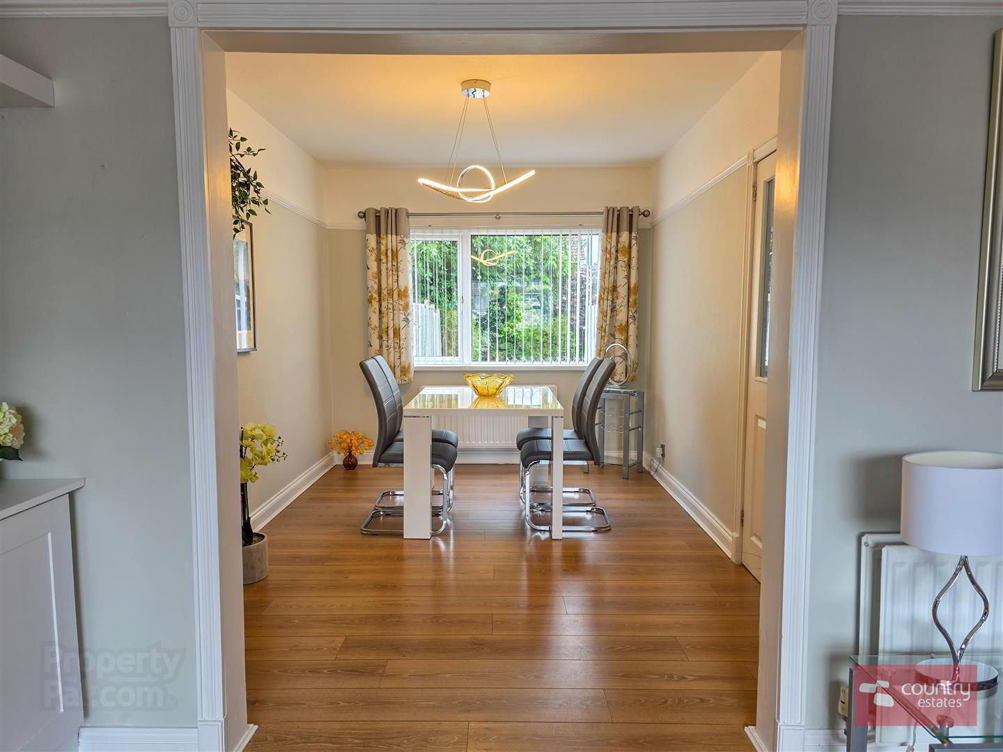 15 Ballyhenry Avenue 9 of 29