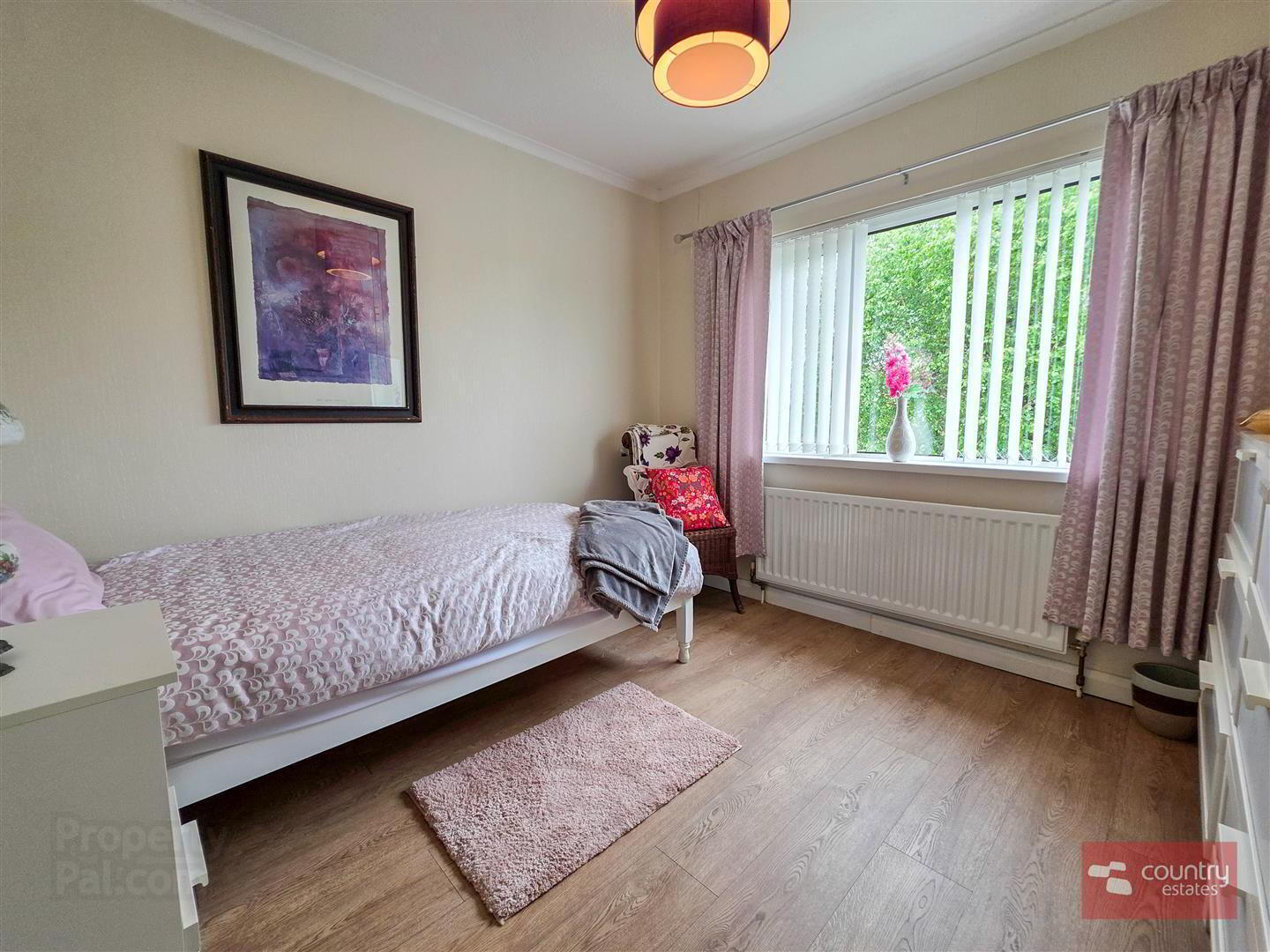 15 Ballyhenry Avenue 18 of 29
