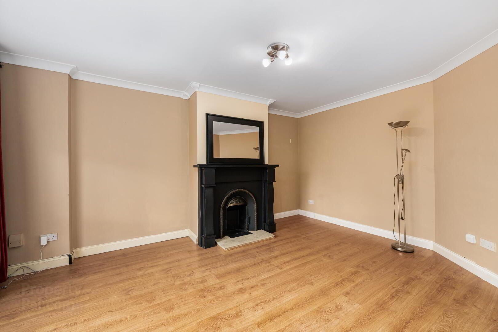 220 Castlecurragh Vale 4 of 18