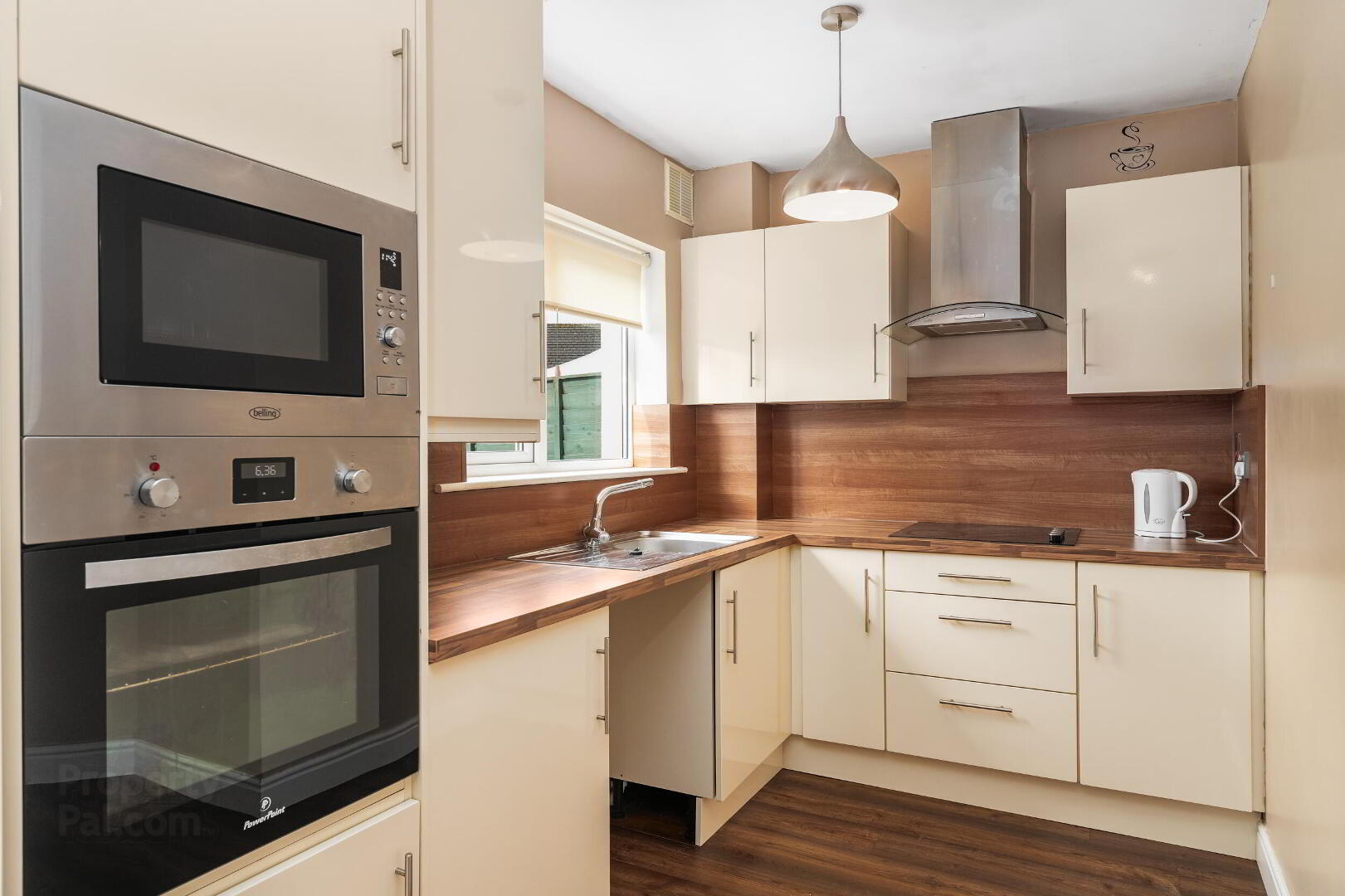 220 Castlecurragh Vale 8 of 18