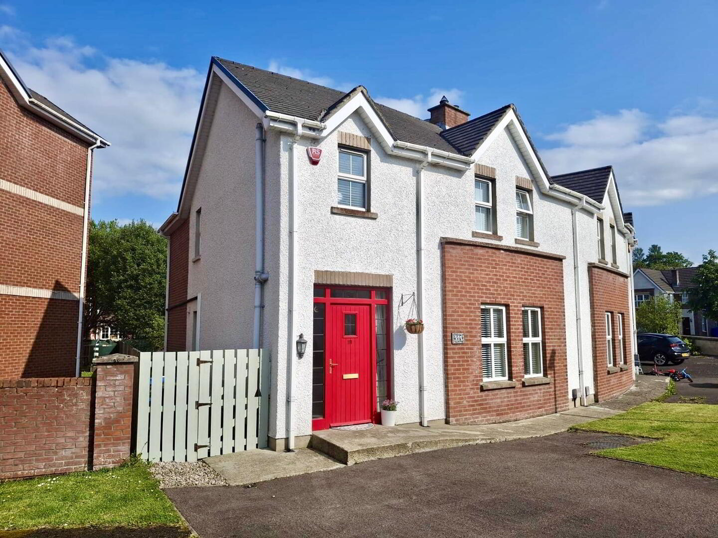 property description image