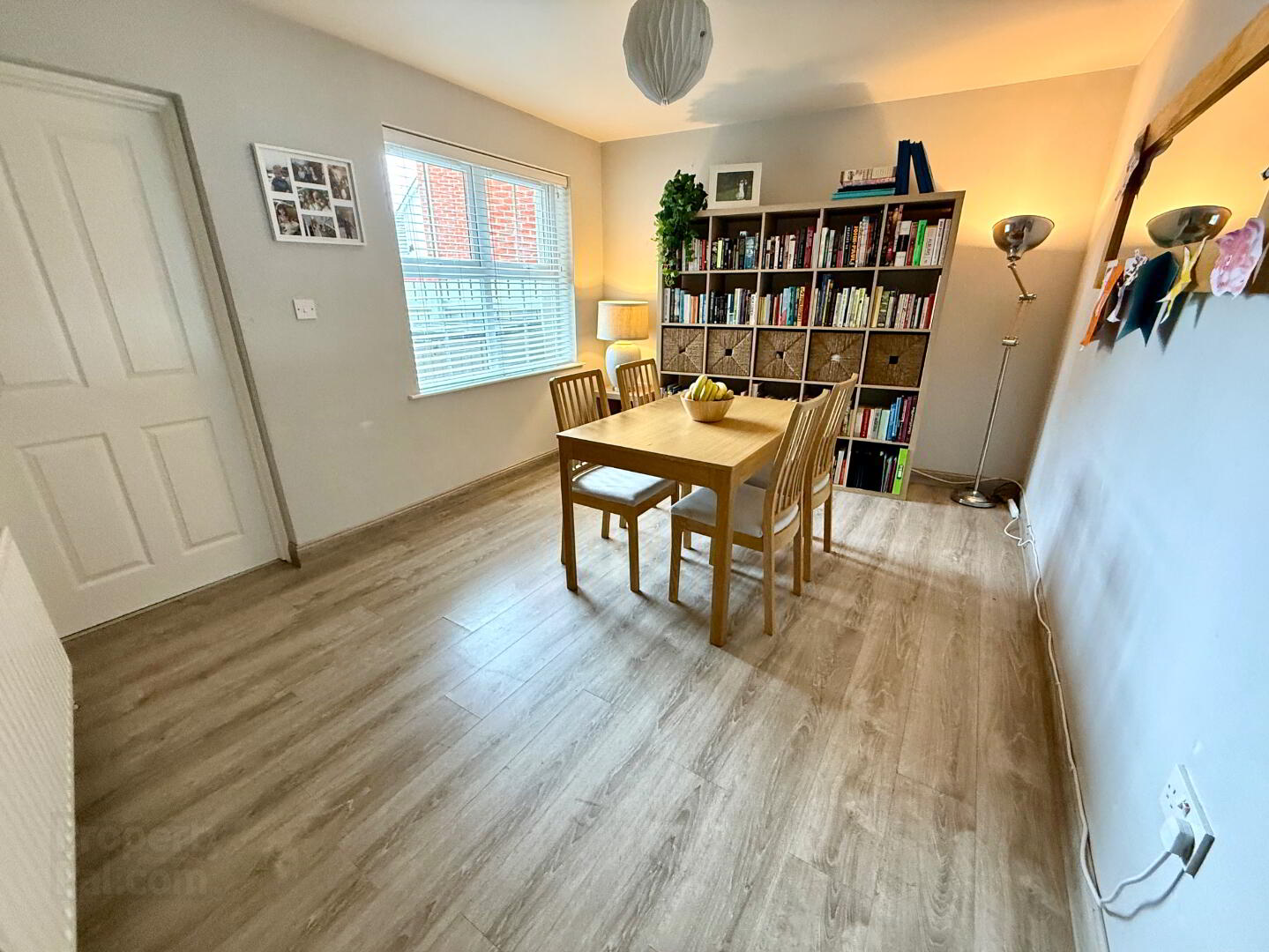 111 Waterfoot Park 13 of 33