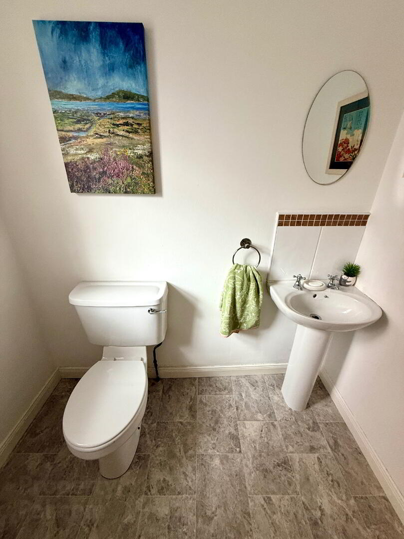 111 Waterfoot Park 20 of 33
