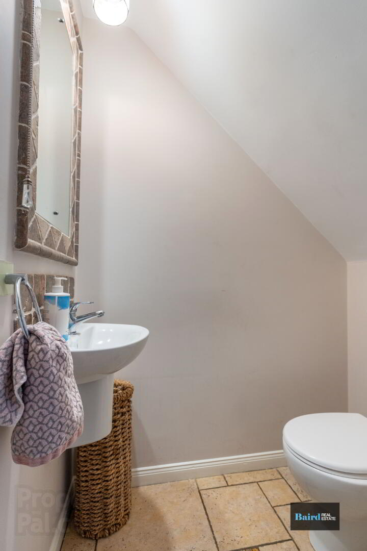 3 Brookfield Road 11 of 53