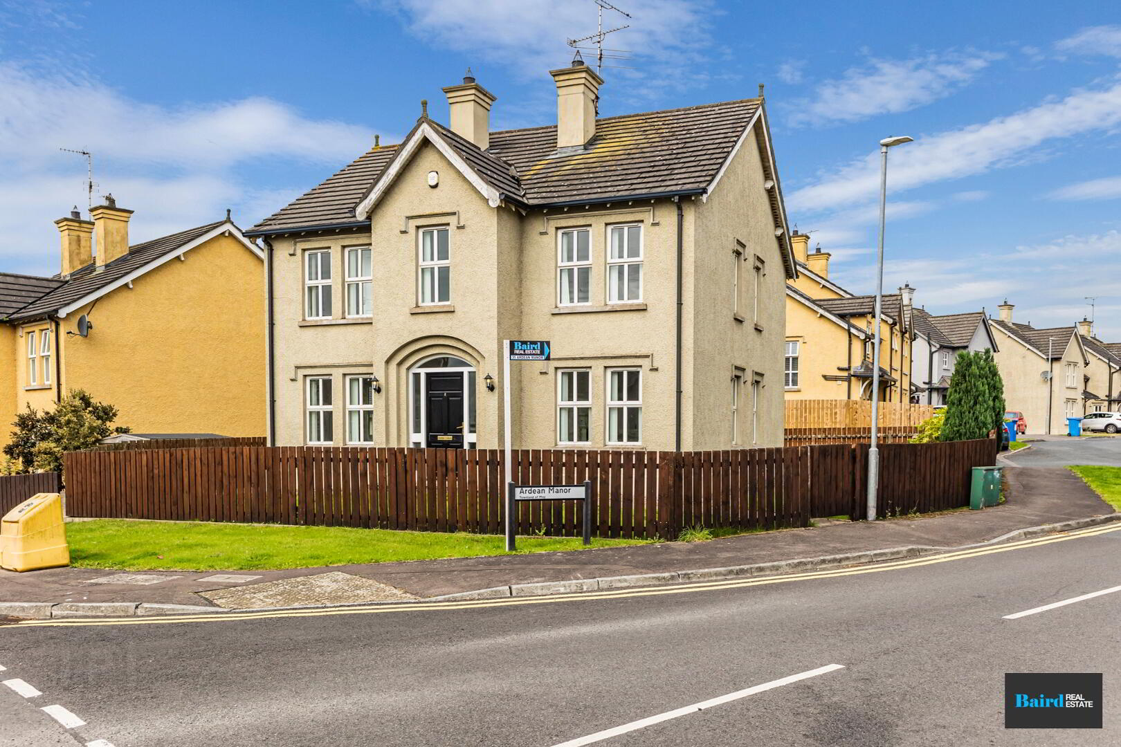 2 Ardean Manor 1 of 35