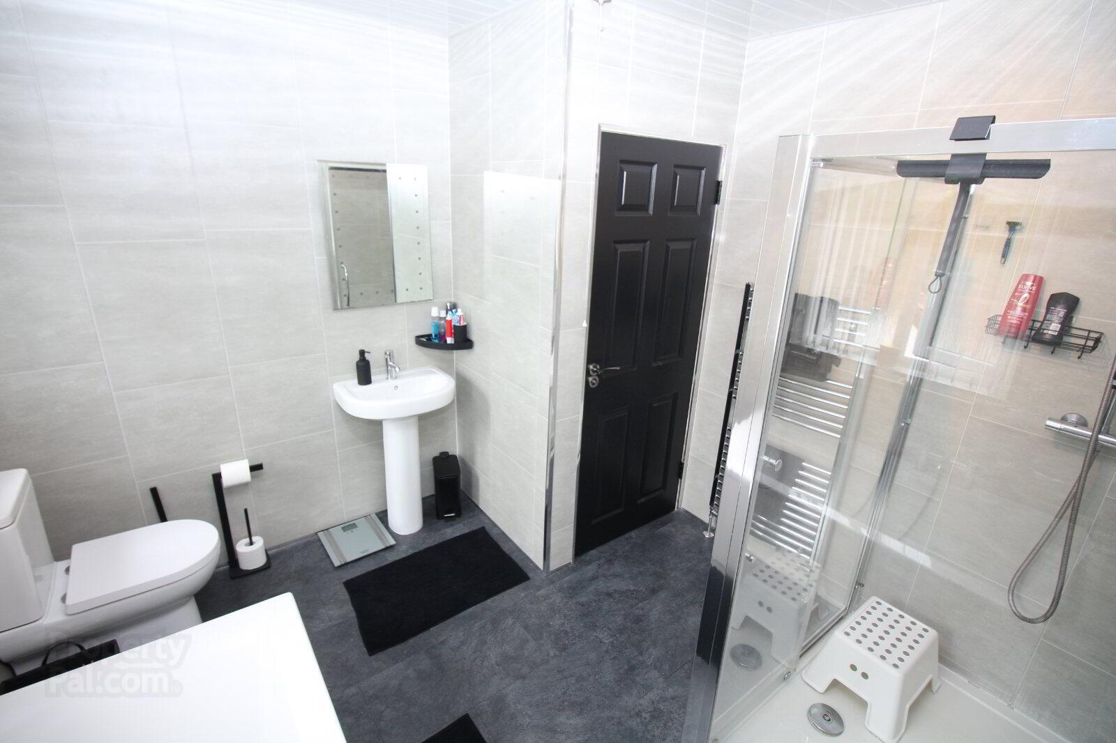 1 Woodburn Villas 13 of 19