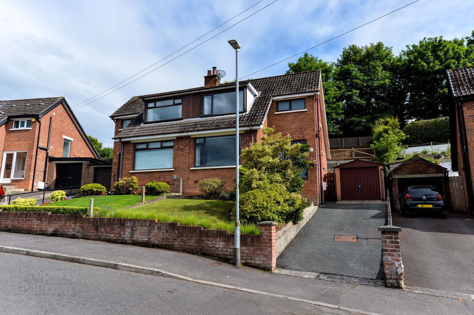 9 Beechgrove Rise 1 of 25