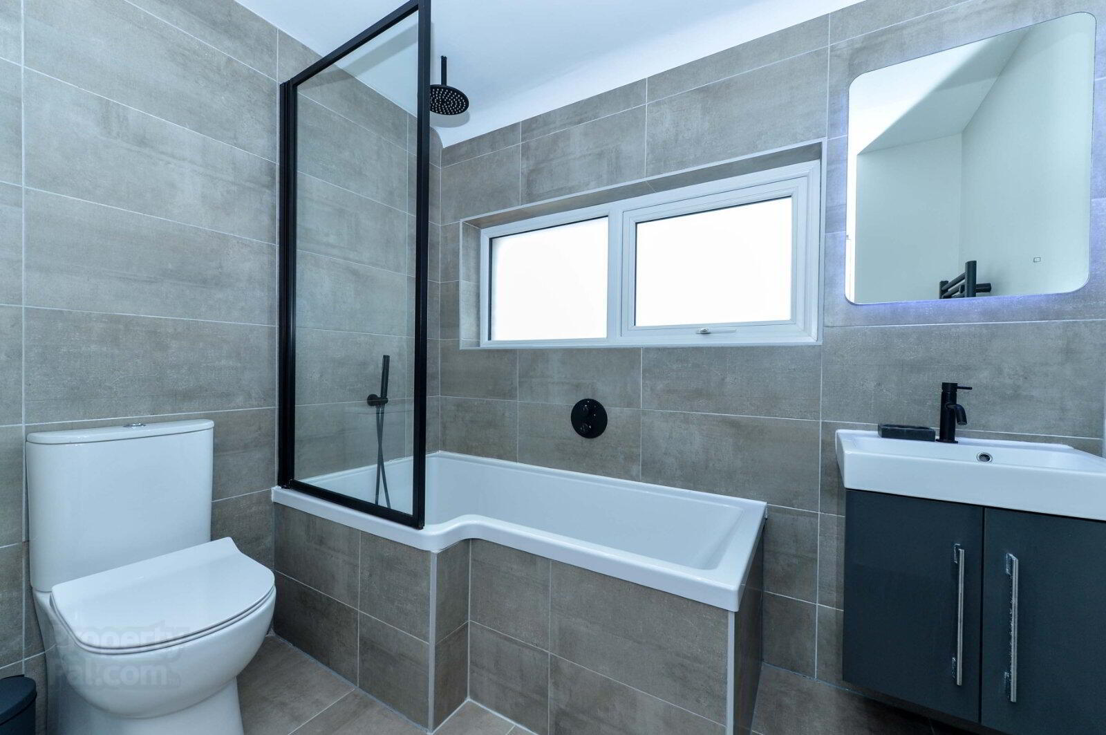 9 Beechgrove Rise 21 of 25