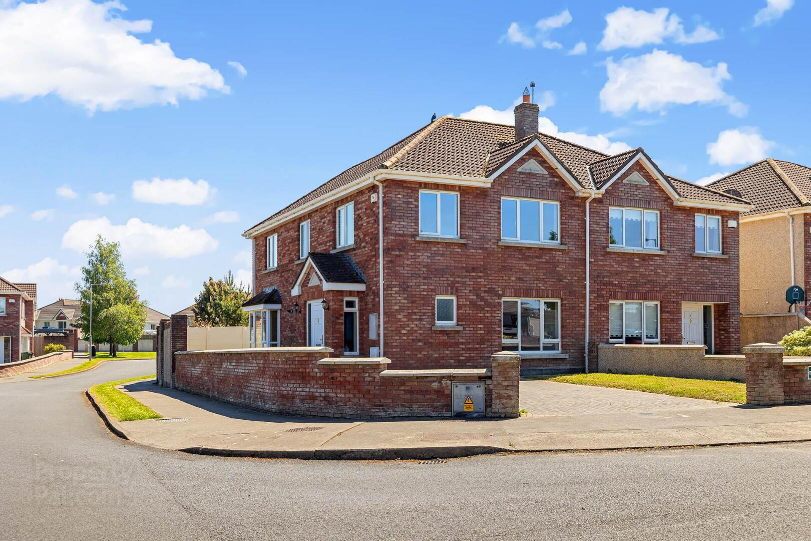 property description image
