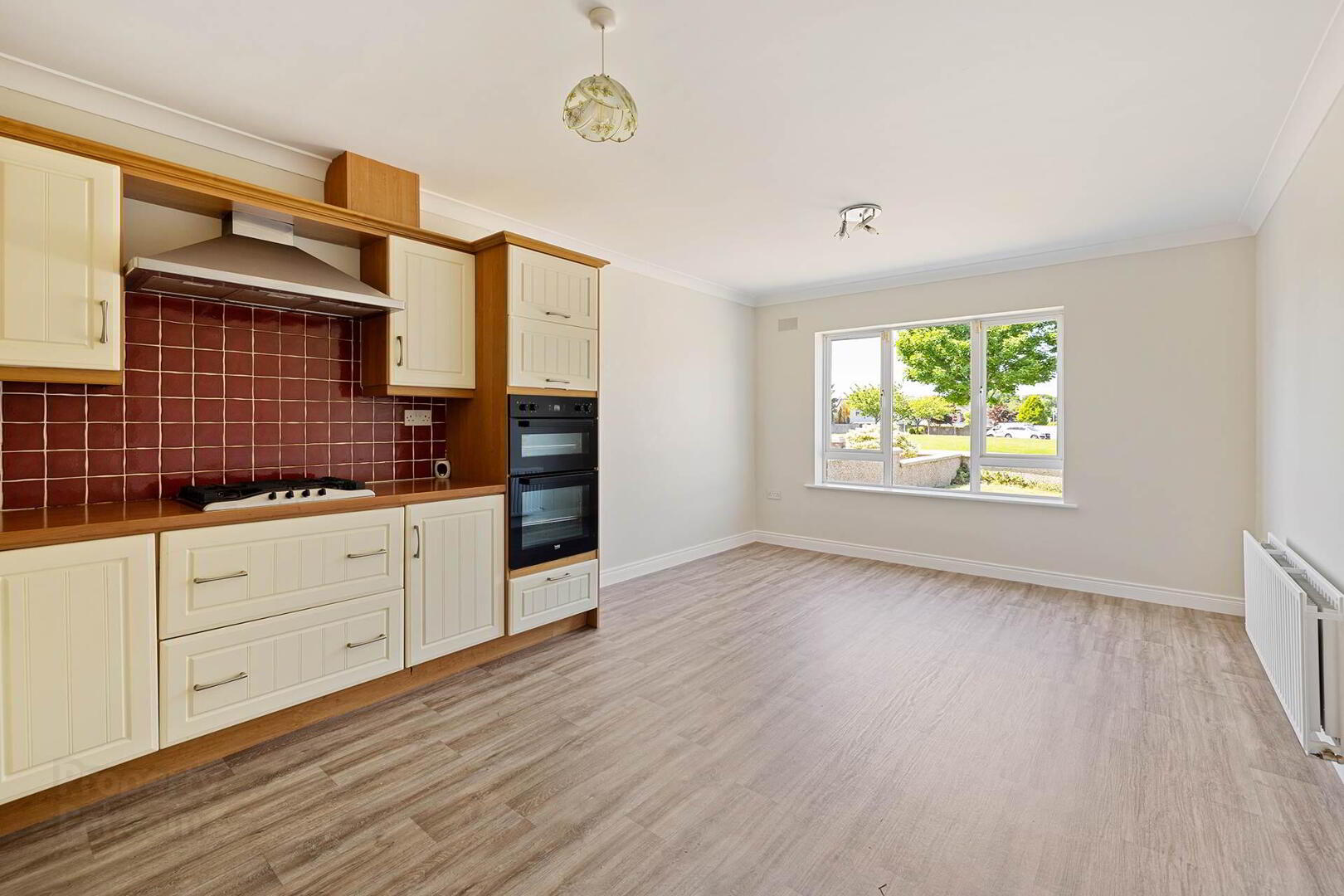 1 Glen Abhainn Drive 7 of 36