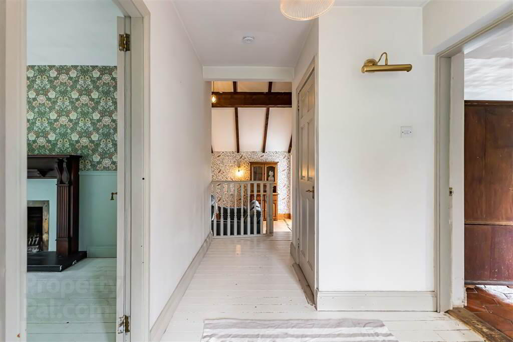 6 Drumaknockan Road 4 of 29
