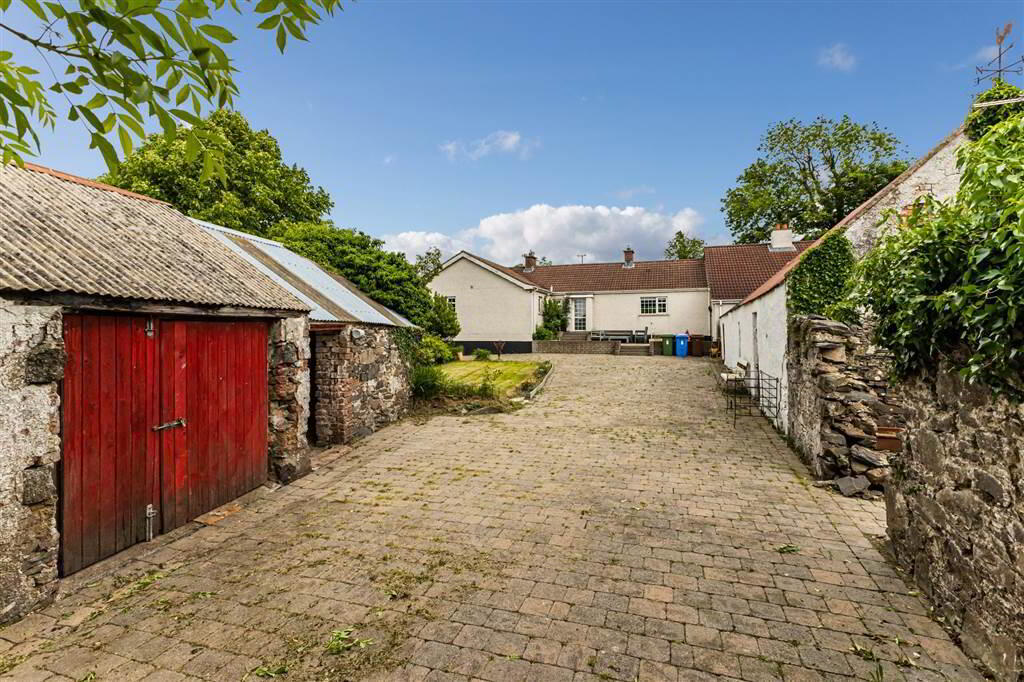 6 Drumaknockan Road 18 of 29