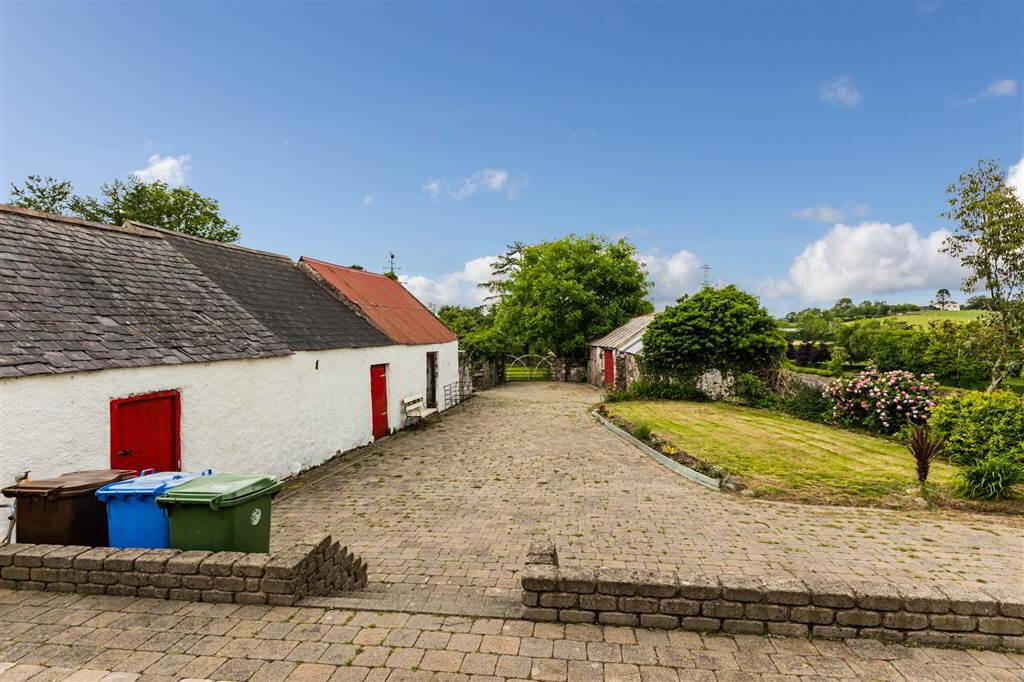 6 Drumaknockan Road 25 of 29