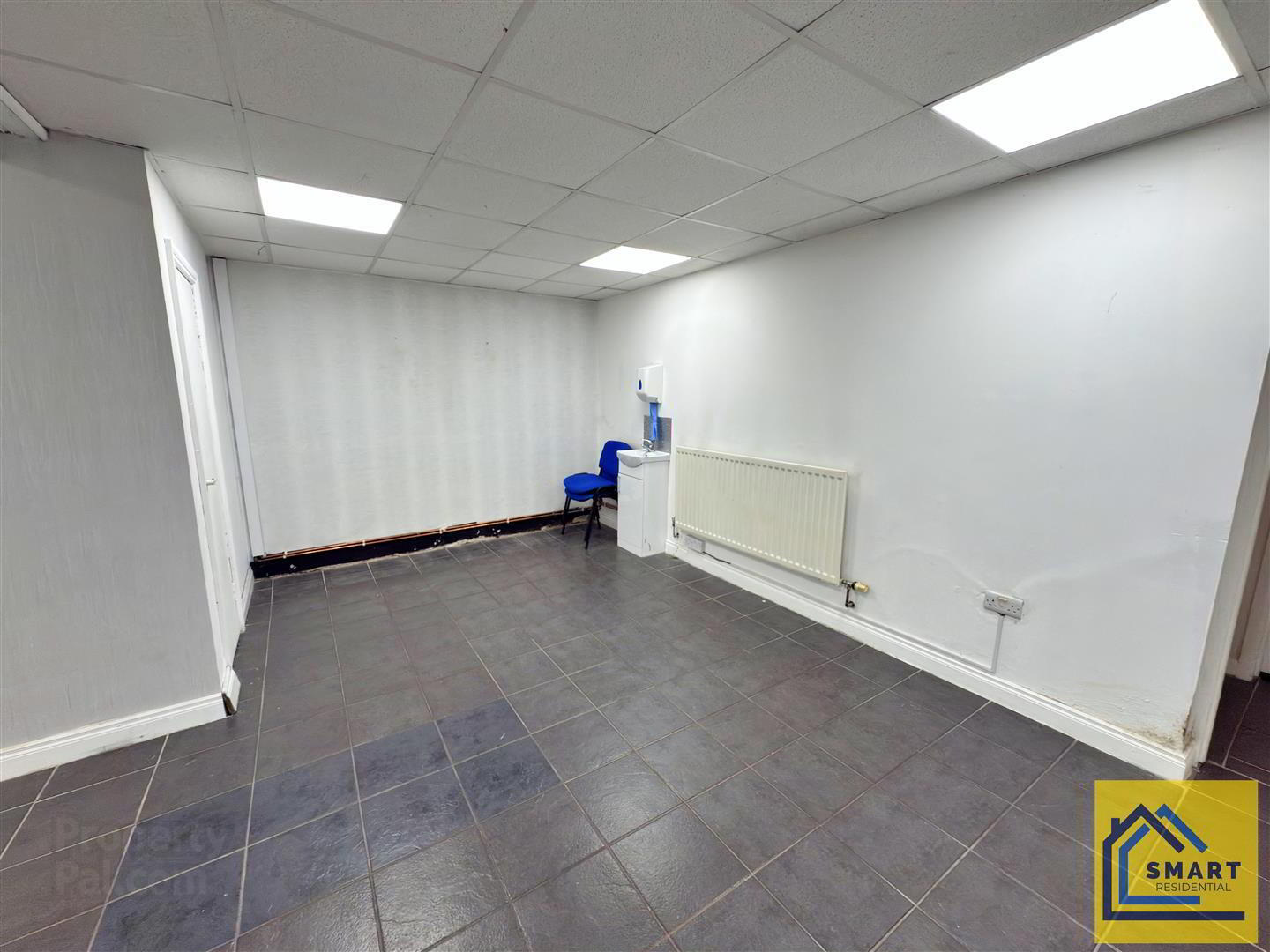 147 Holywood Road 4 of 8