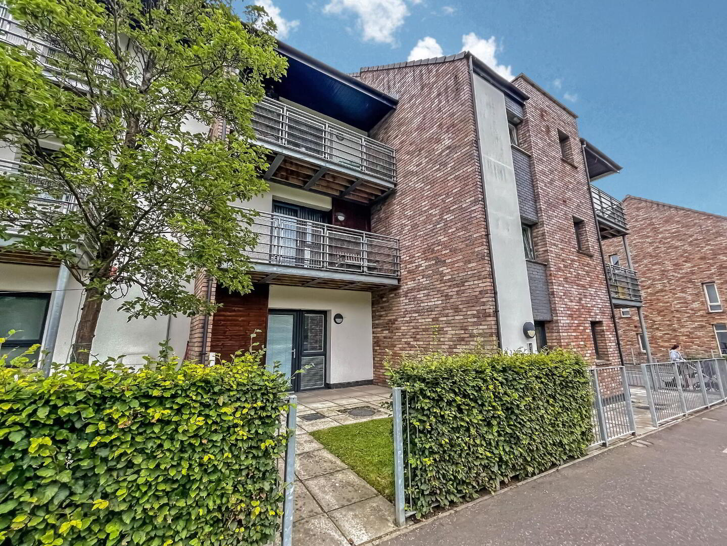 43 Badgers Lane 1 of 11