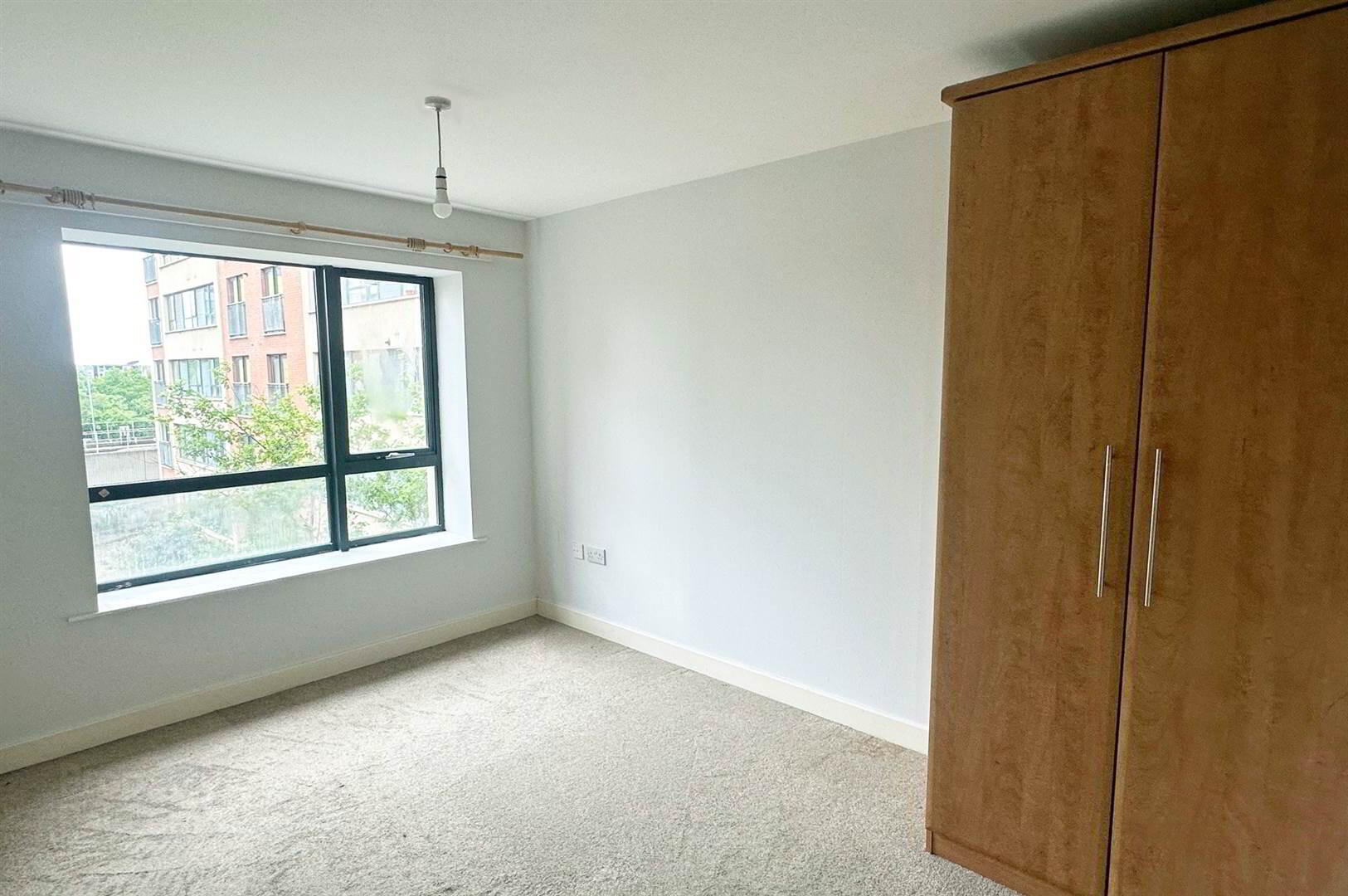 54 Apt, Quay Gate, 19 Station Street 5 of 10