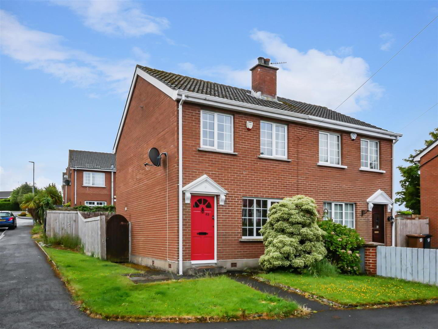 23 Beaufort Avenue 1 of 14