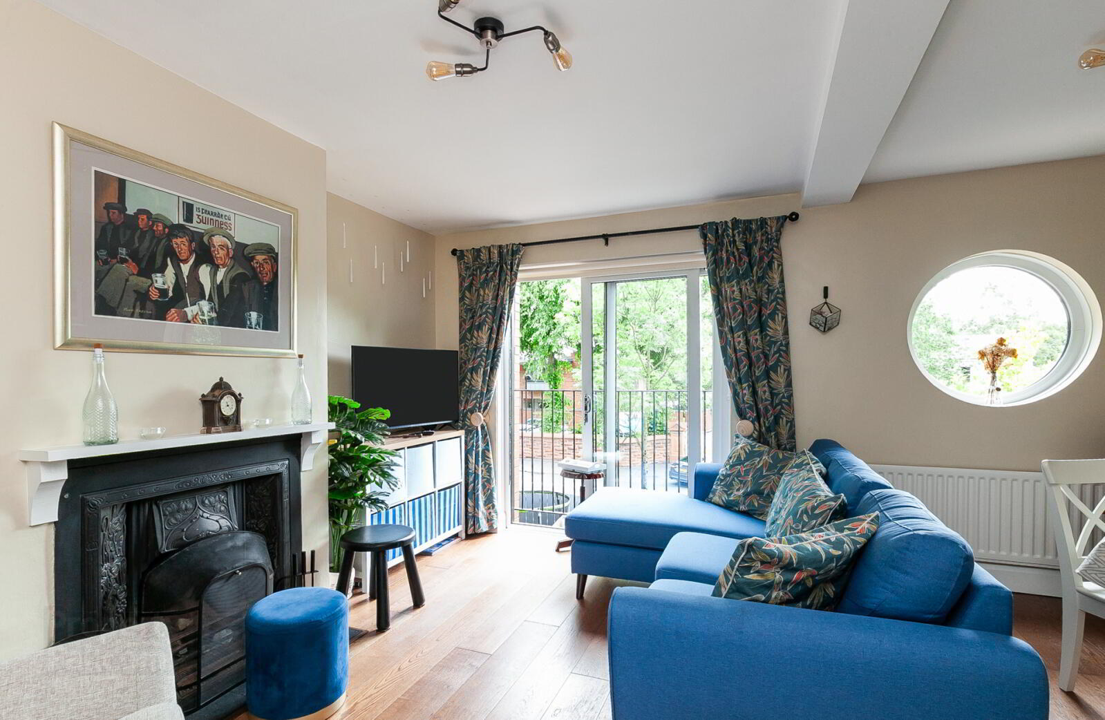 4 Chichester Gardens 7 of 26
