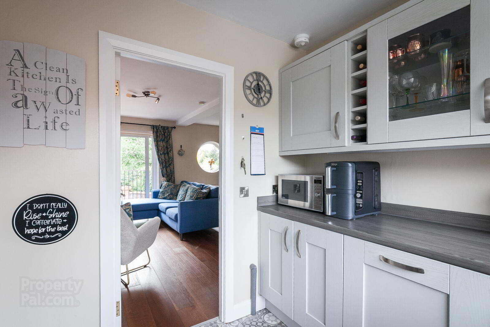 4 Chichester Gardens 11 of 26