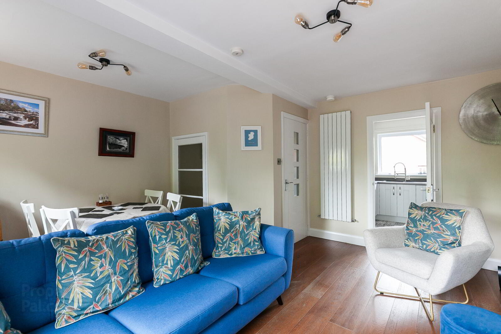 4 Chichester Gardens 10 of 26