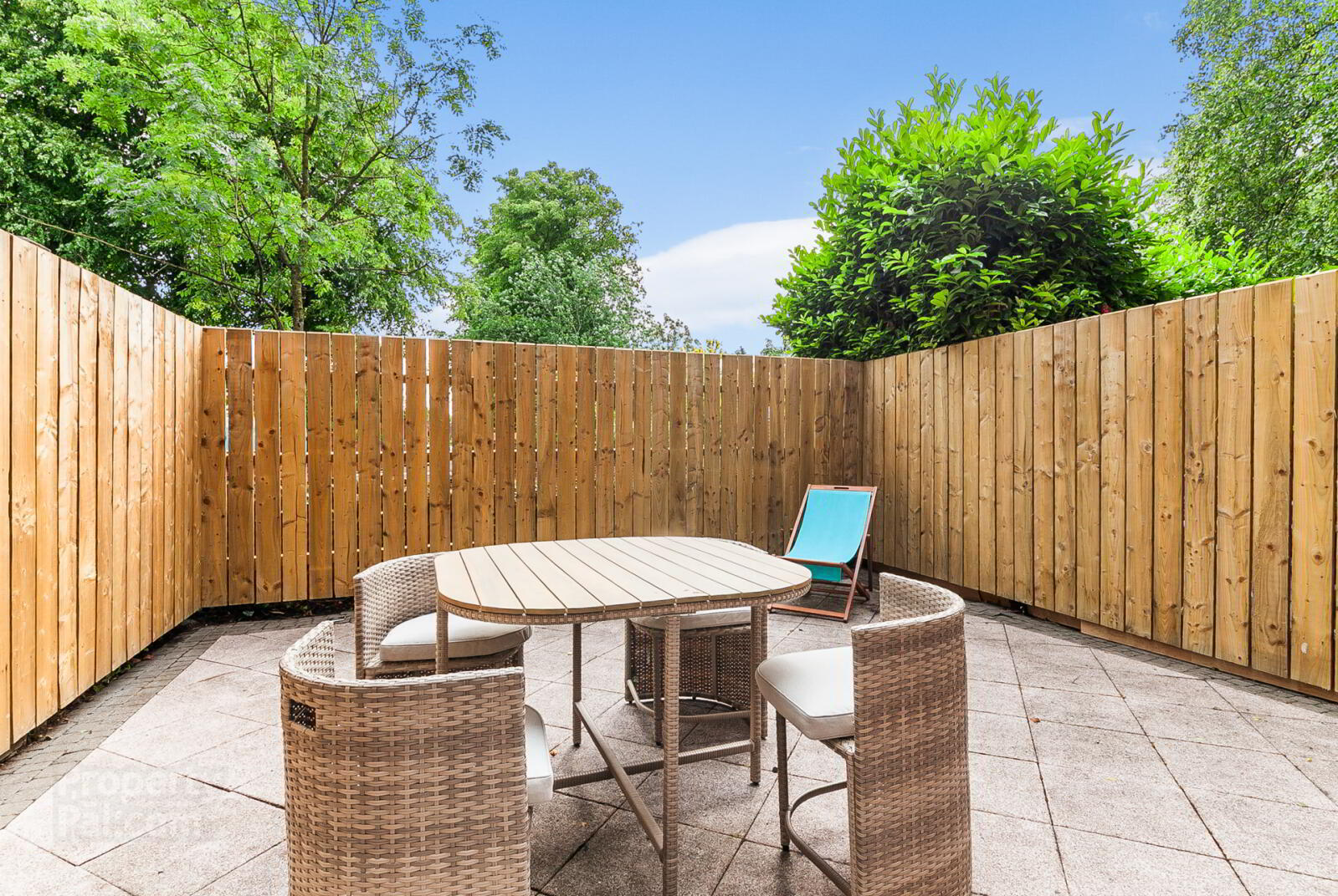 4 Chichester Gardens 24 of 26