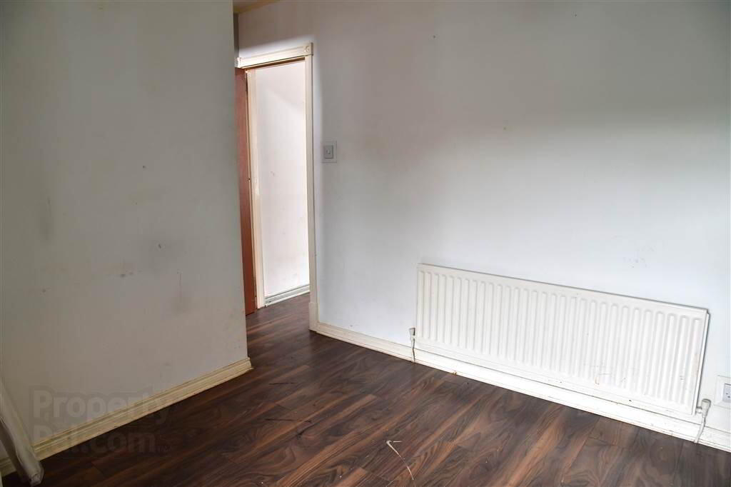 14 Clonavon Road 9 of 30
